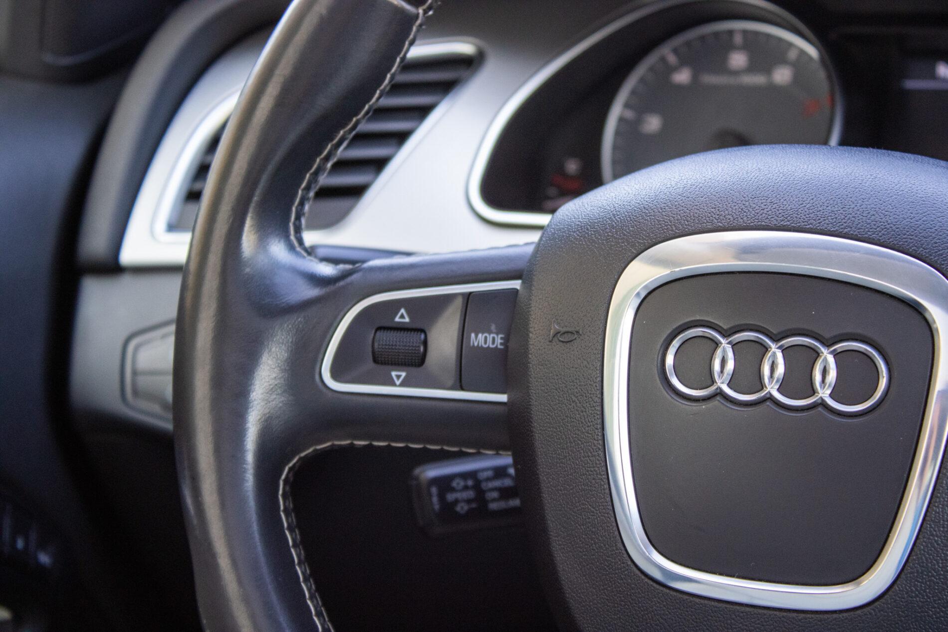 2008 AUDI S5, sivá kupé, 153 084 km