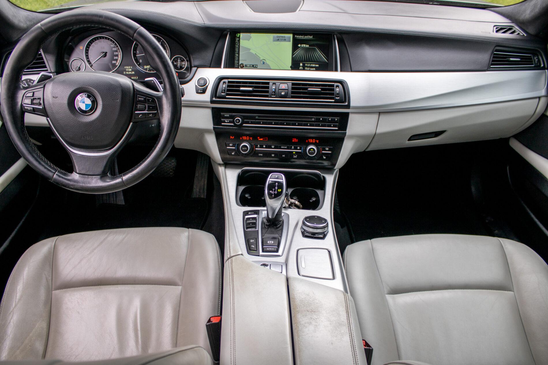 2014 BMW 530d, sivá kombi, 346 510 km