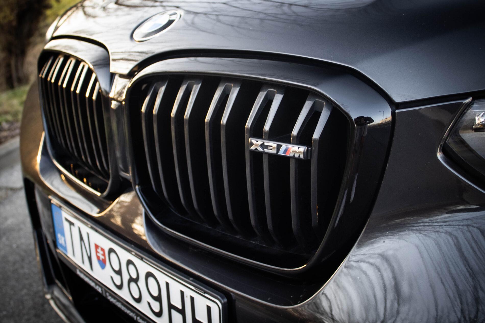 2022 BMW X3 M, sivá suv, 64 066 km