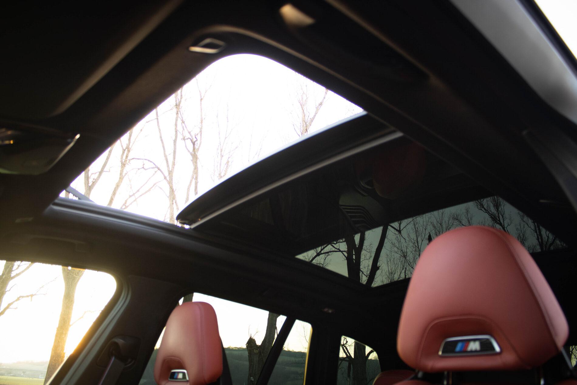 2022 BMW X3 M, sivá suv, 64 066 km