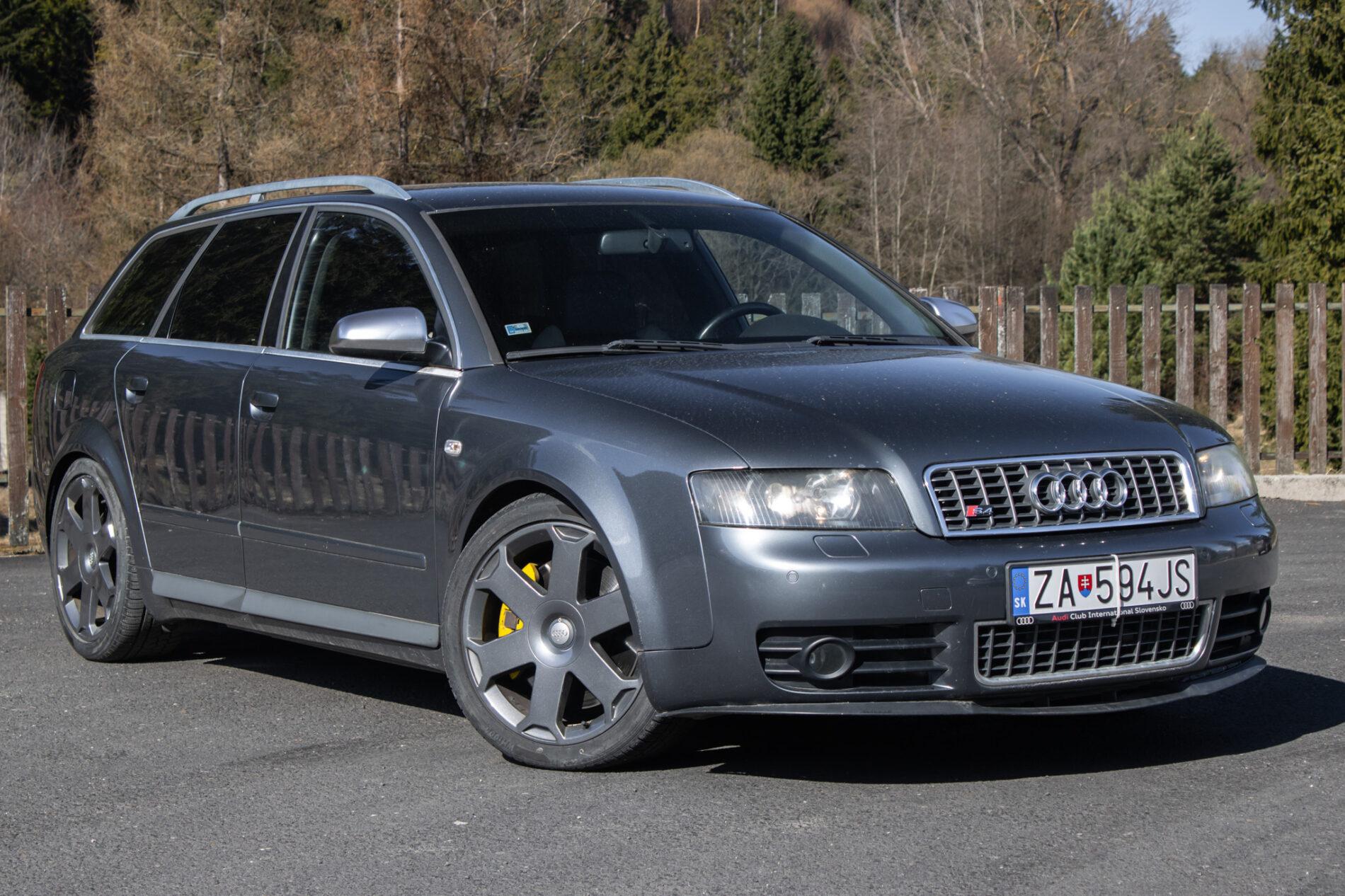 2004 AUDI S4, sivá kombi, 234 814 km