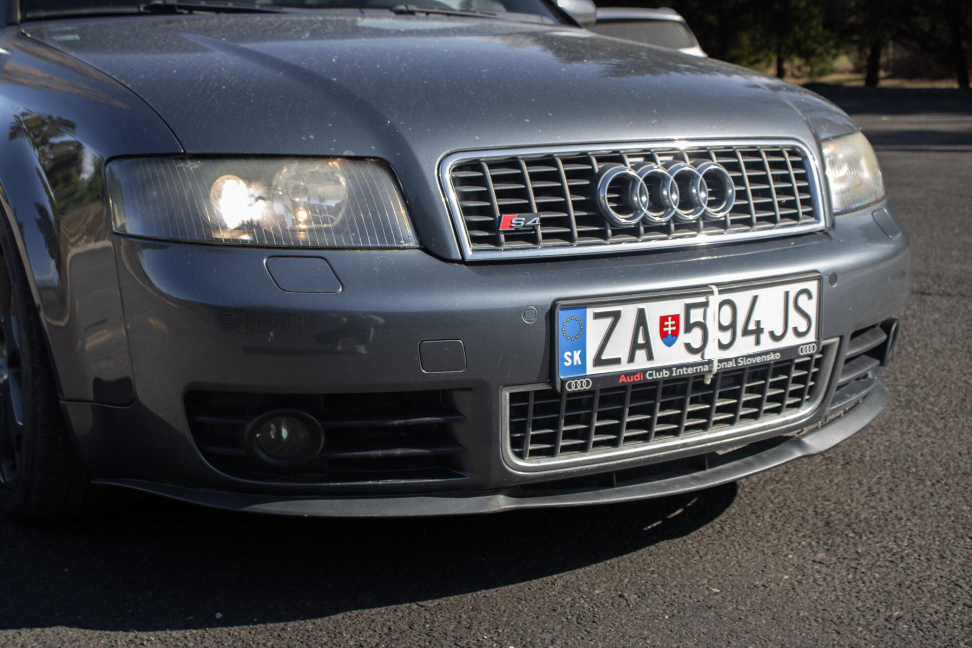 2004 AUDI S4, sivá kombi, 234 814 km