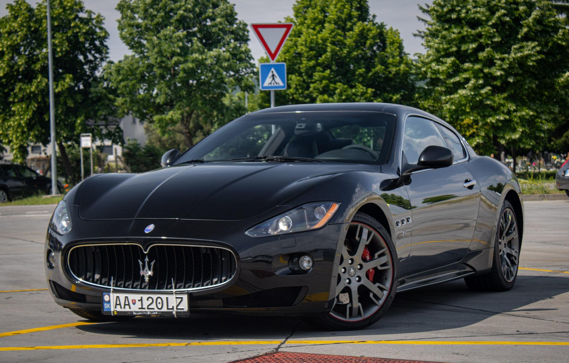 2008 Maserati GranTurismo, čierna kupé, 51 007 km