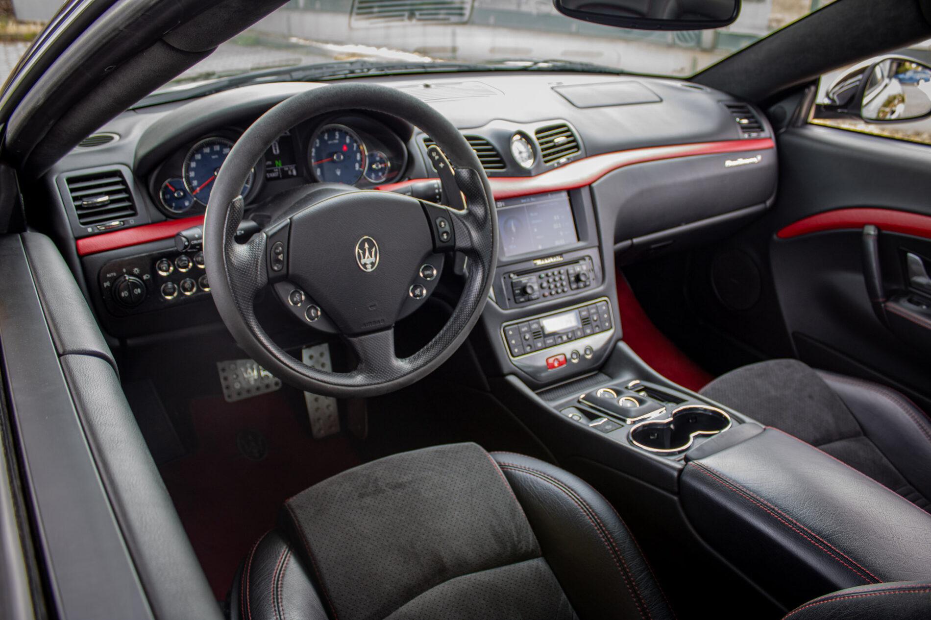2008 Maserati GranTurismo, čierna kupé, 51 007 km