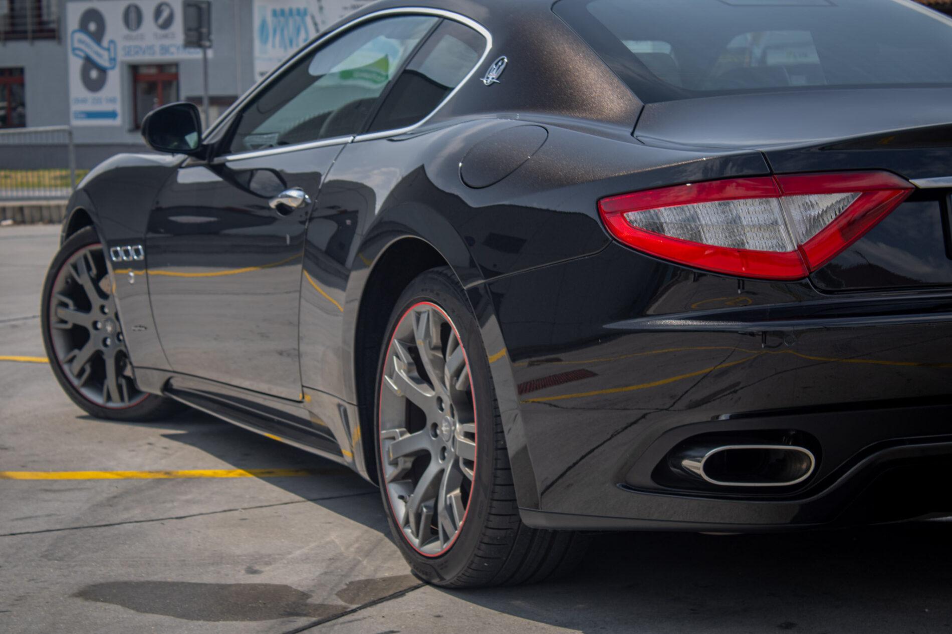 2008 Maserati GranTurismo, čierna kupé, 51 007 km