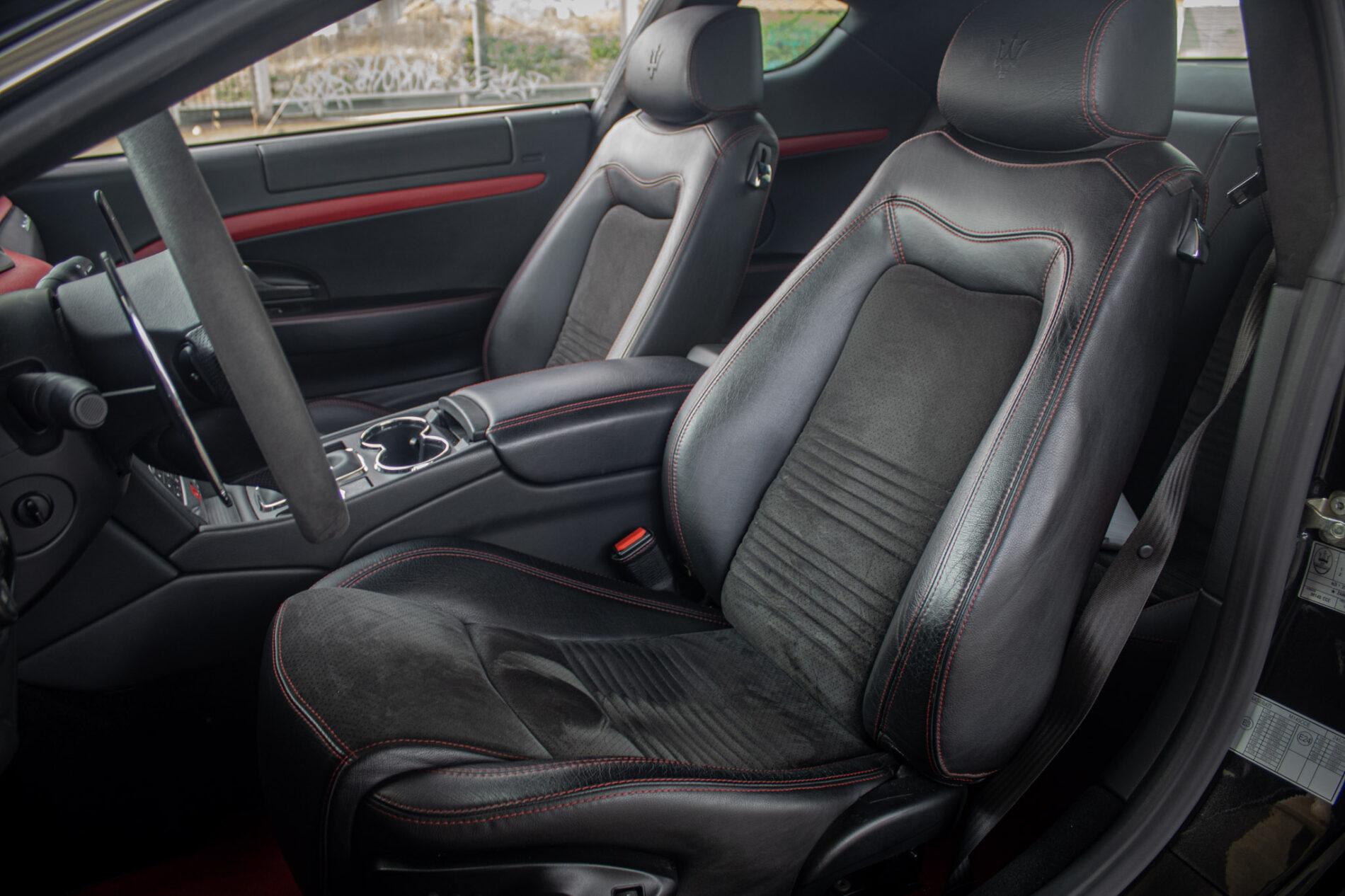 2008 Maserati GranTurismo, čierna kupé, 51 007 km