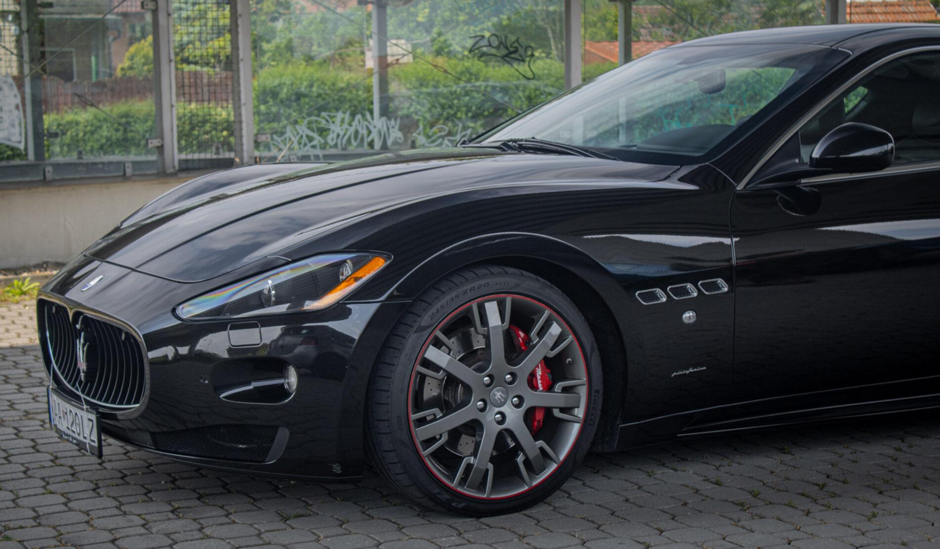 2008 Maserati GranTurismo, čierna kupé, 51 007 km