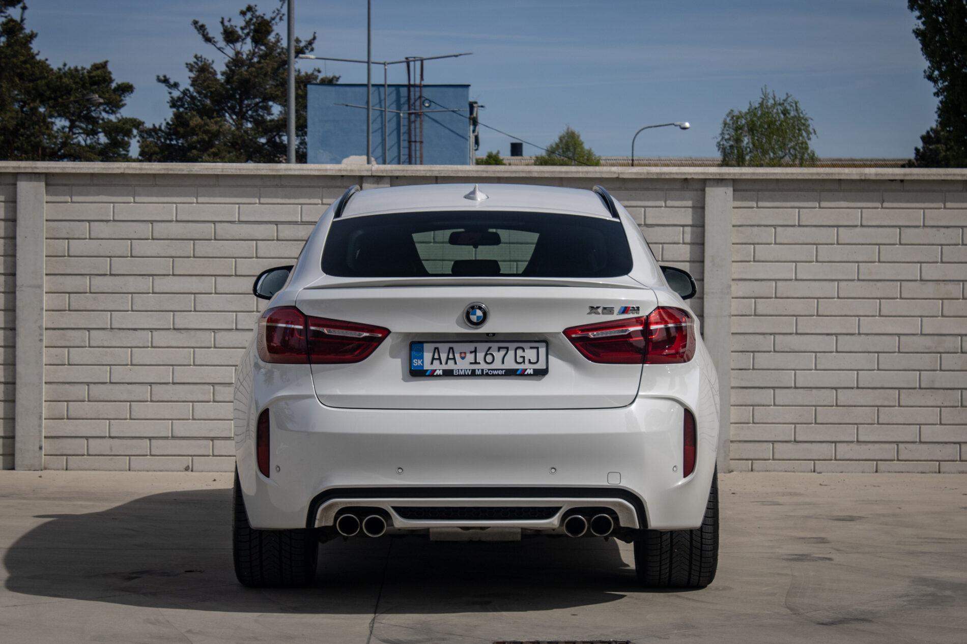 2016 BMW X6 M, biela suv, 227 553 km