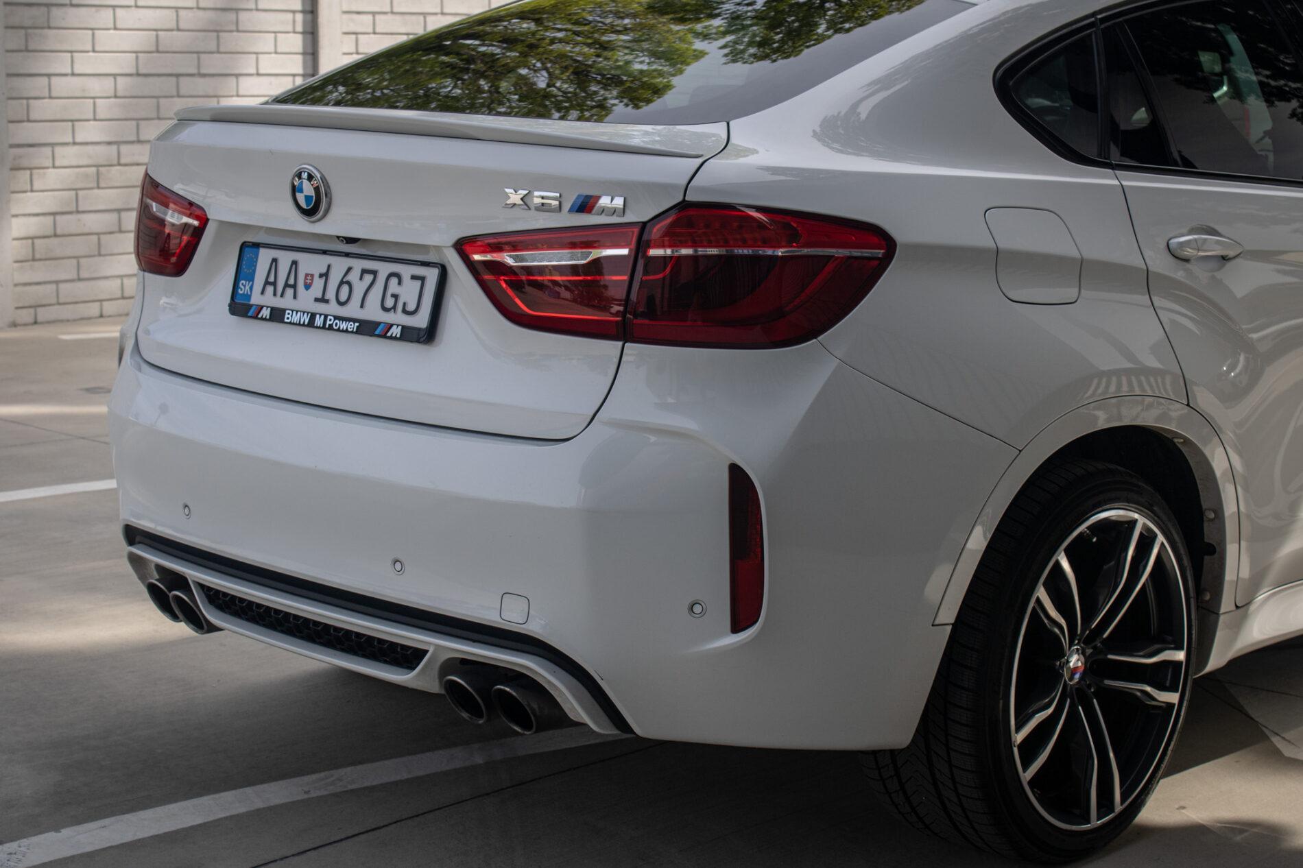 2016 BMW X6 M, biela suv, 227 553 km