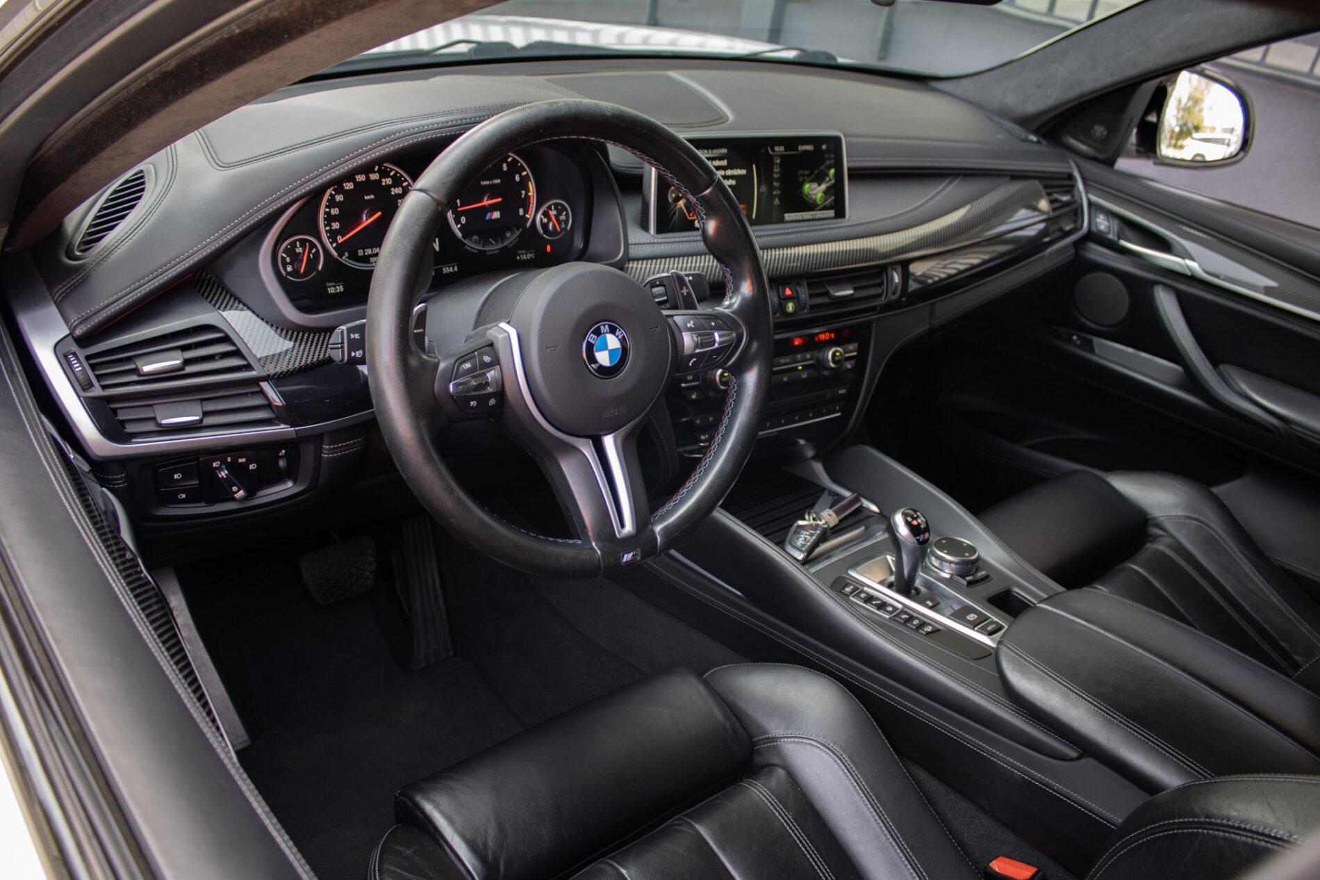 2016 BMW X6 M, biela suv, 227 553 km