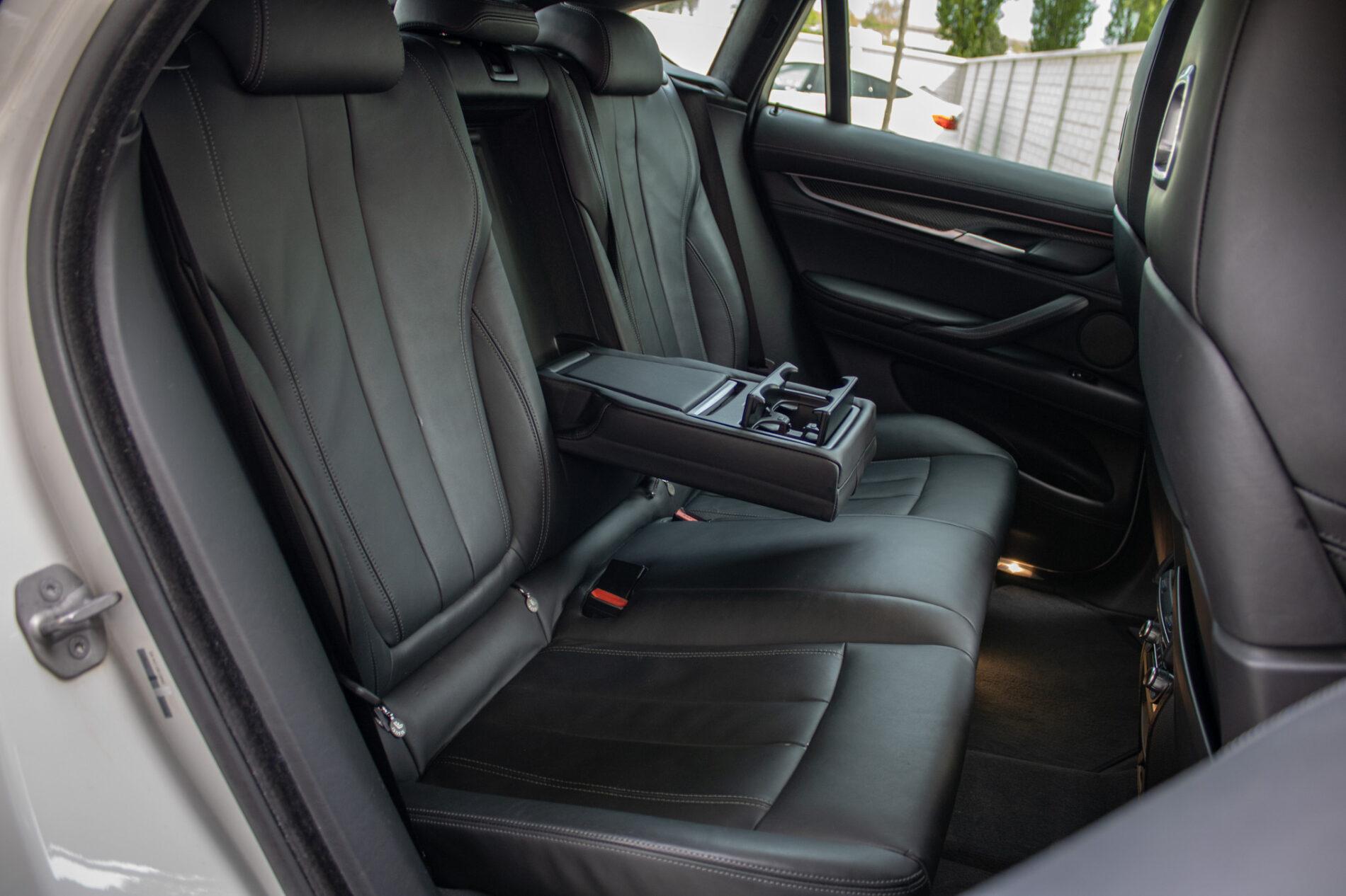2016 BMW X6 M, biela suv, 227 553 km