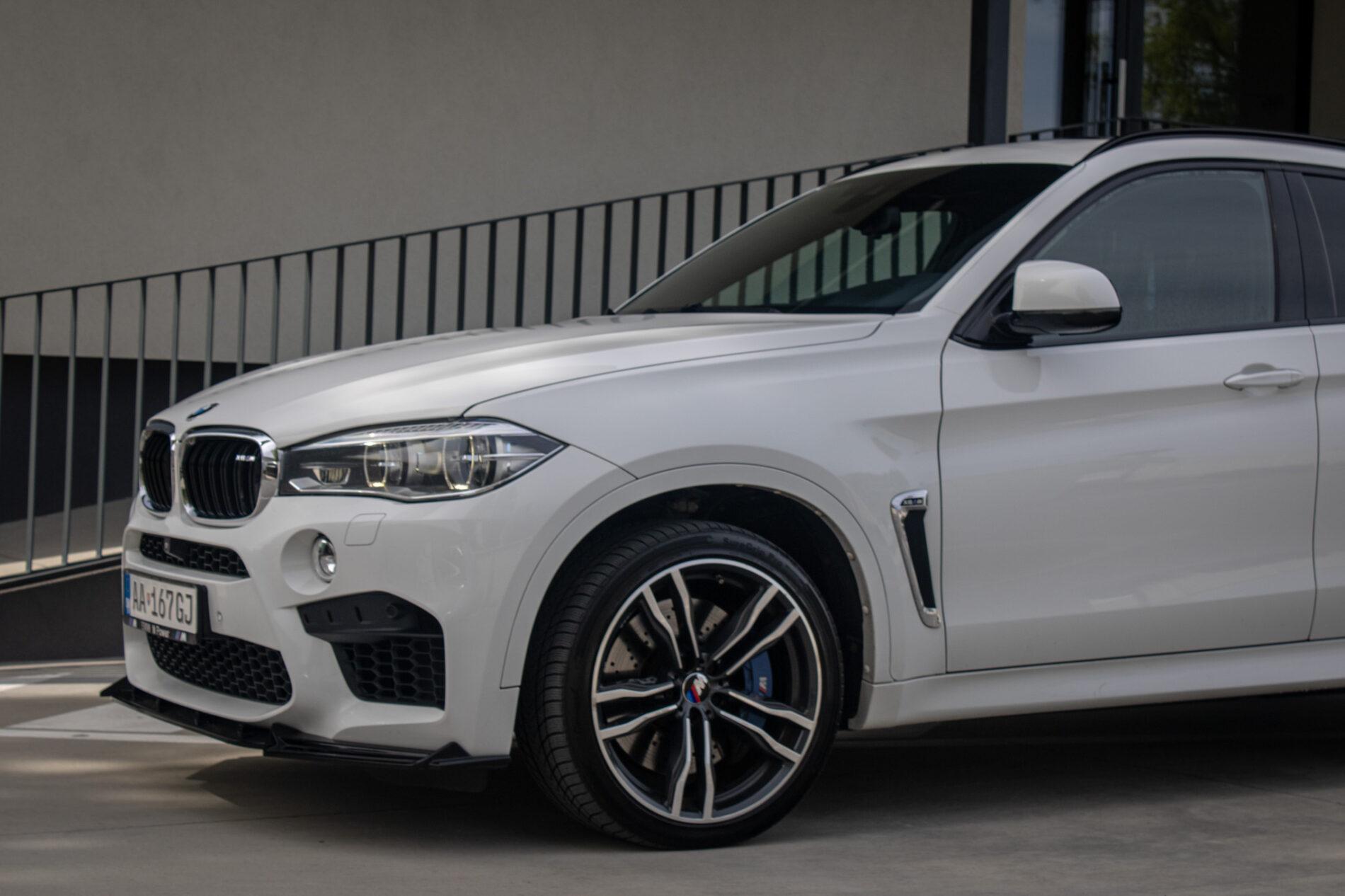 2016 BMW X6 M, biela suv, 227 553 km
