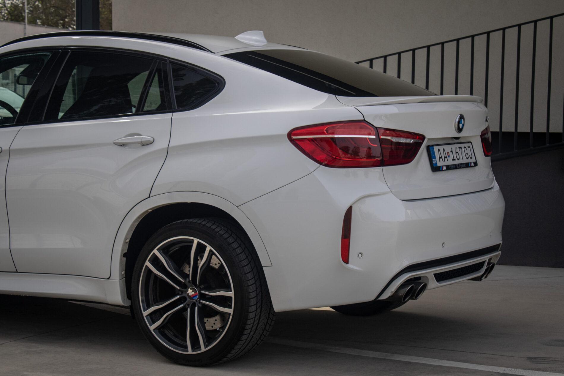 2016 BMW X6 M, biela suv, 227 553 km