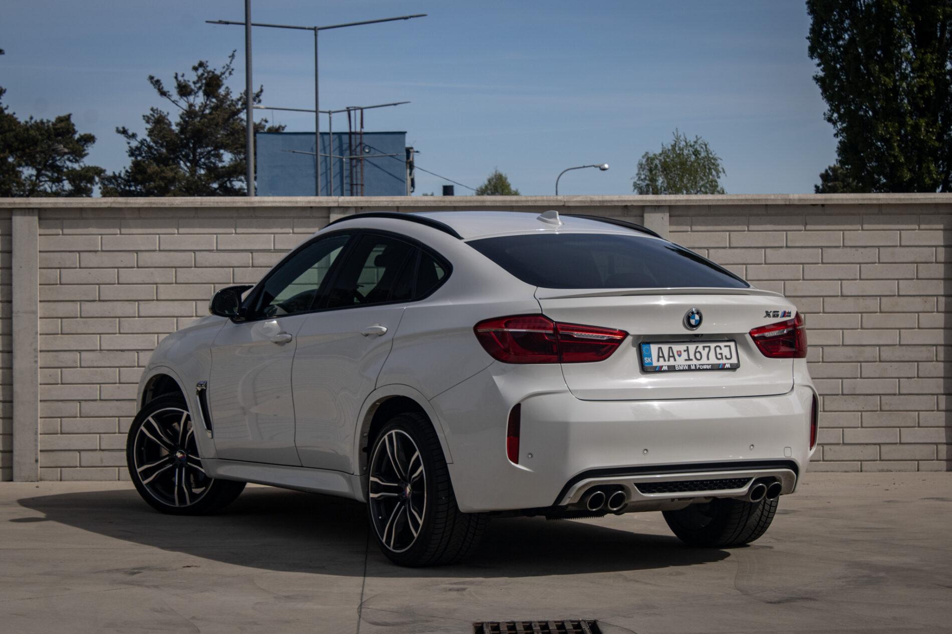 2016 BMW X6 M, biela suv, 227 553 km