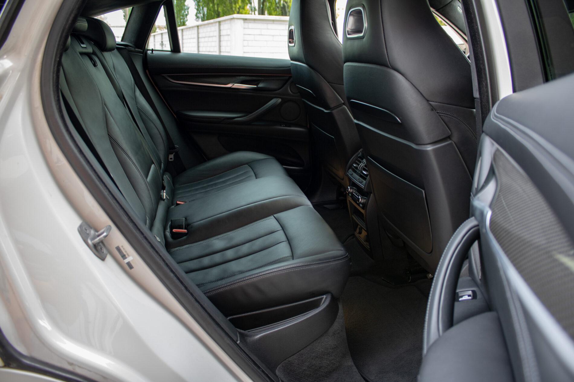 2016 BMW X6 M, biela suv, 227 553 km