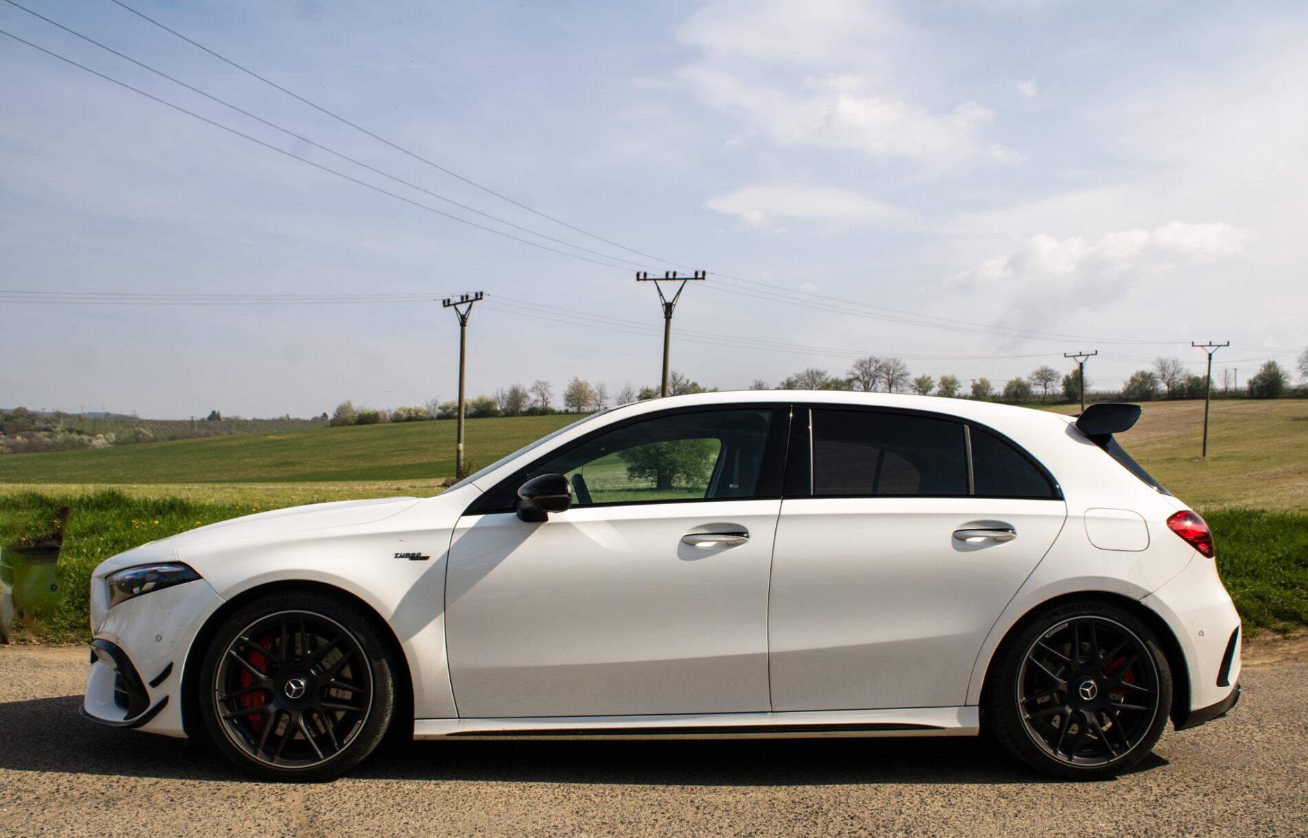 2024 Mercedes-Benz A 45 AMG S, biela hatchback, 6 500 km
