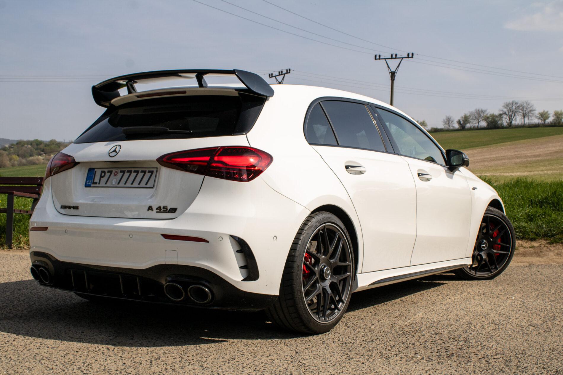 2024 Mercedes-Benz A 45 AMG S, biela hatchback, 6 500 km