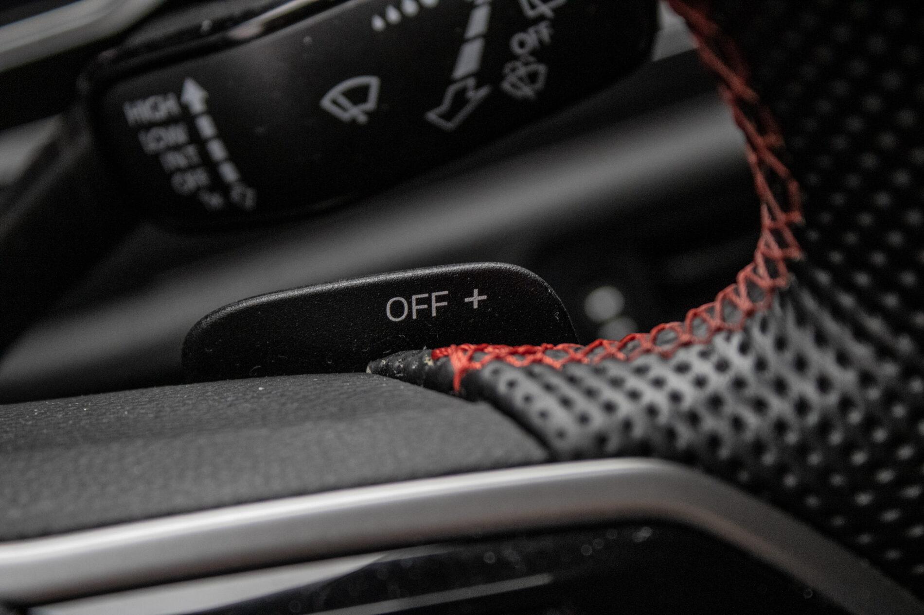 2022 Volkswagen Polo GTI, biela hatchback, 53 706 km