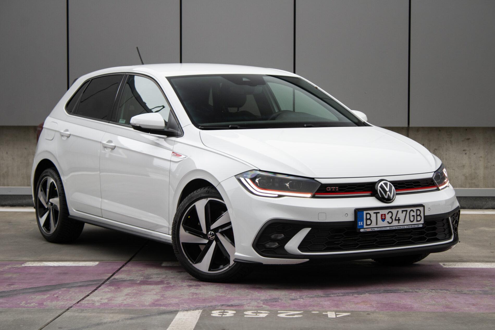 2022 Volkswagen Polo GTI, biela hatchback, 53 706 km