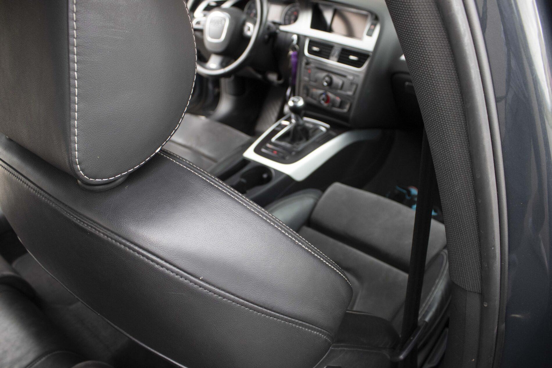 2009 AUDI A4, sivá kombi, 385 605 km
