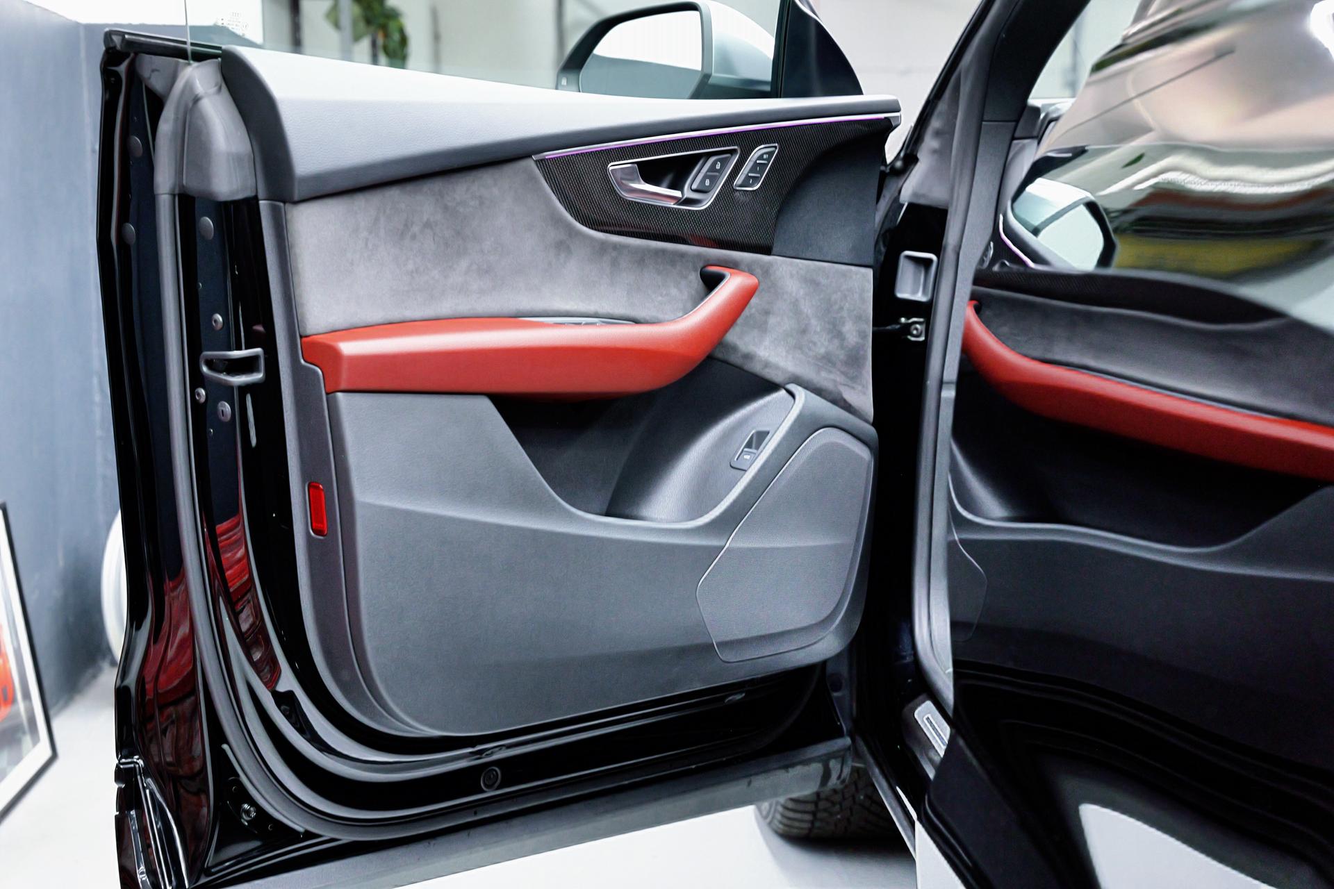 2019 AUDI SQ8, čierna suv, 67 300 km