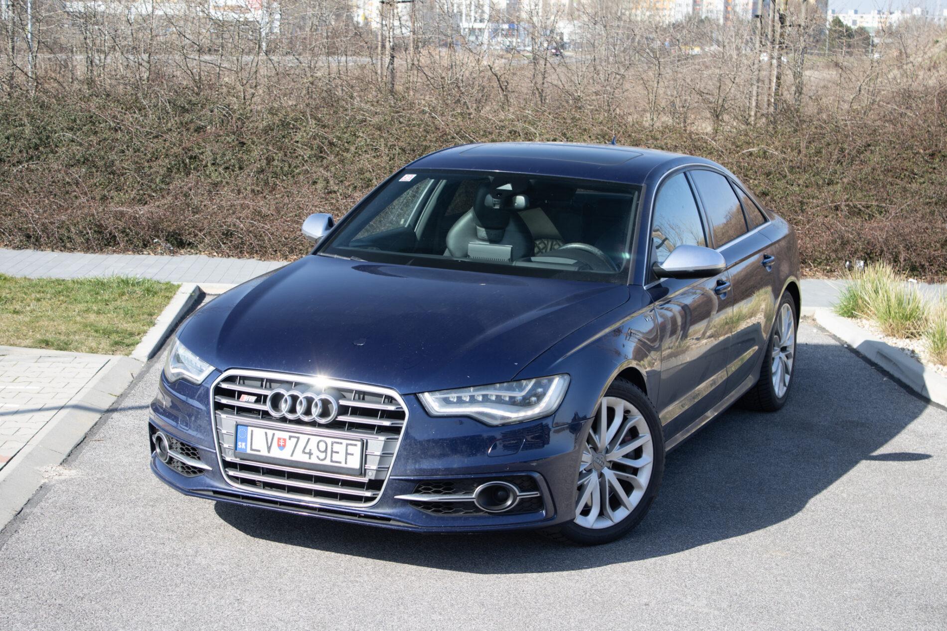 2013 AUDI S6, modrá sedan, 163 590 km