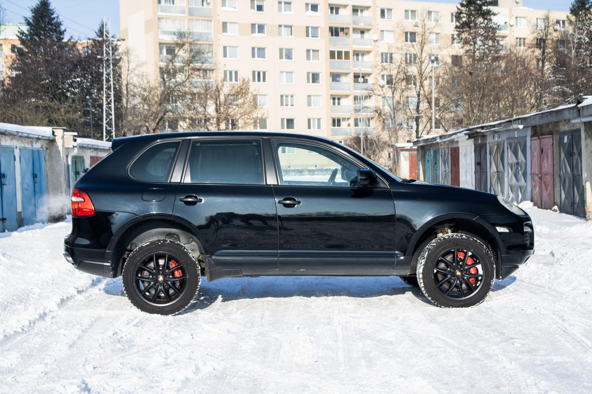 2009 Porsche Cayenne Turbo, čierna suv, 153 062 km