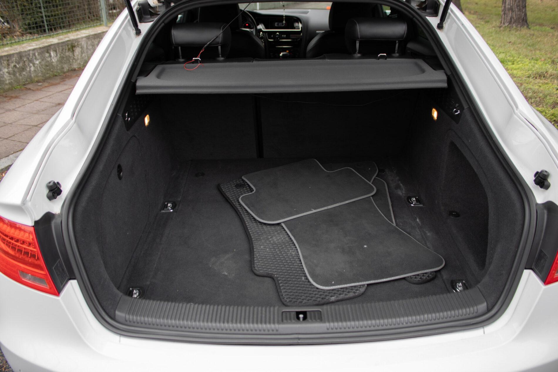 2016 AUDI A5, biela hatchback, 194 000 km