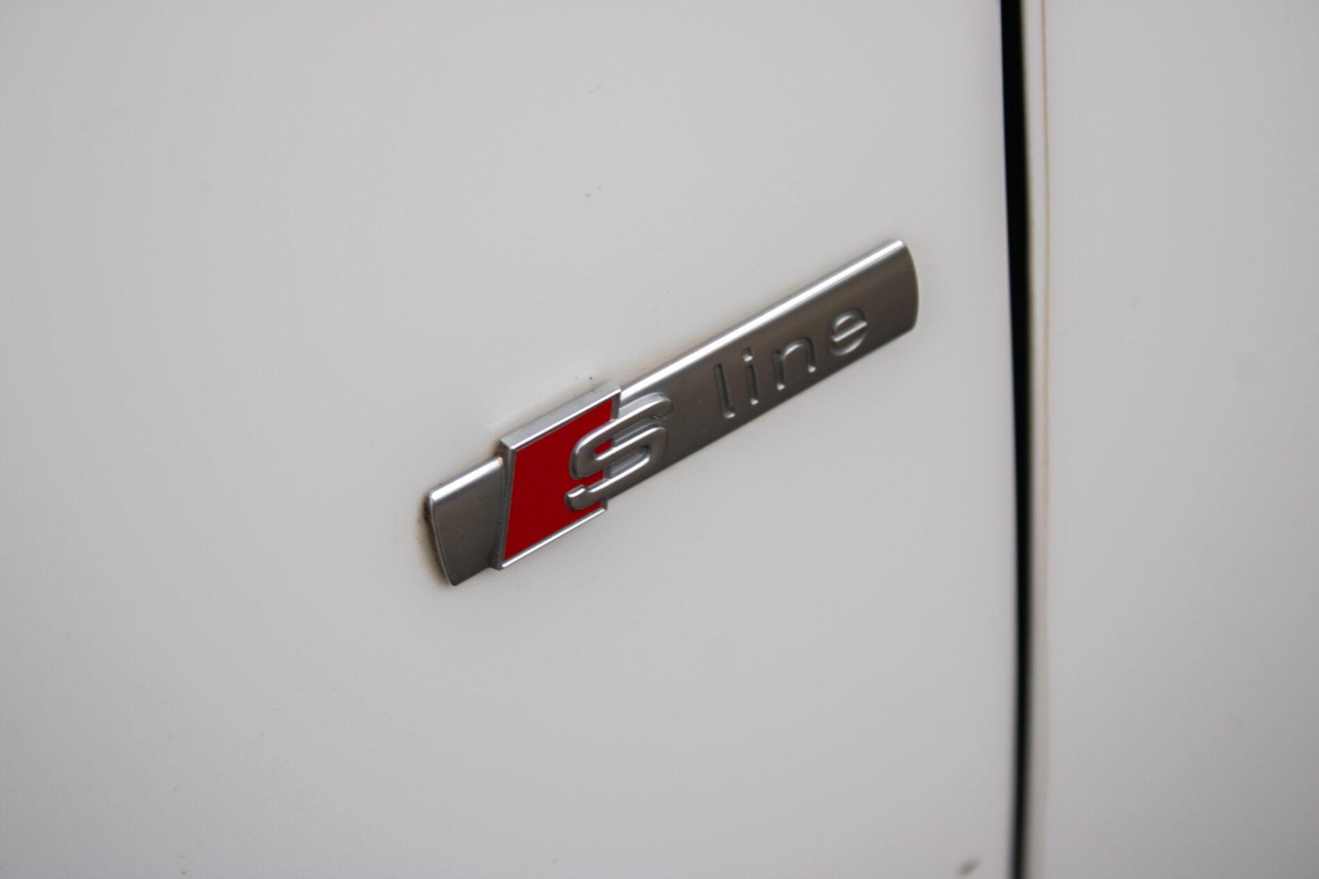 2016 AUDI A5, biela hatchback, 194 000 km