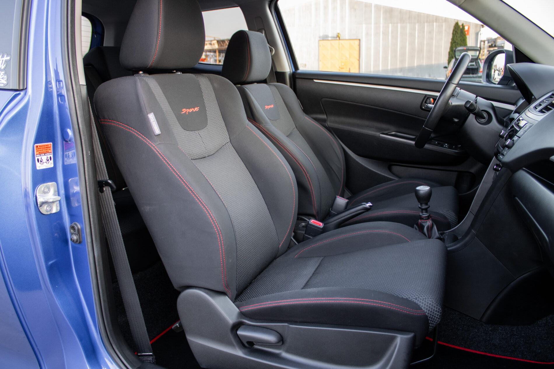 2016 Suzuki Swift Sport, modrá hatchback, 97 653 km