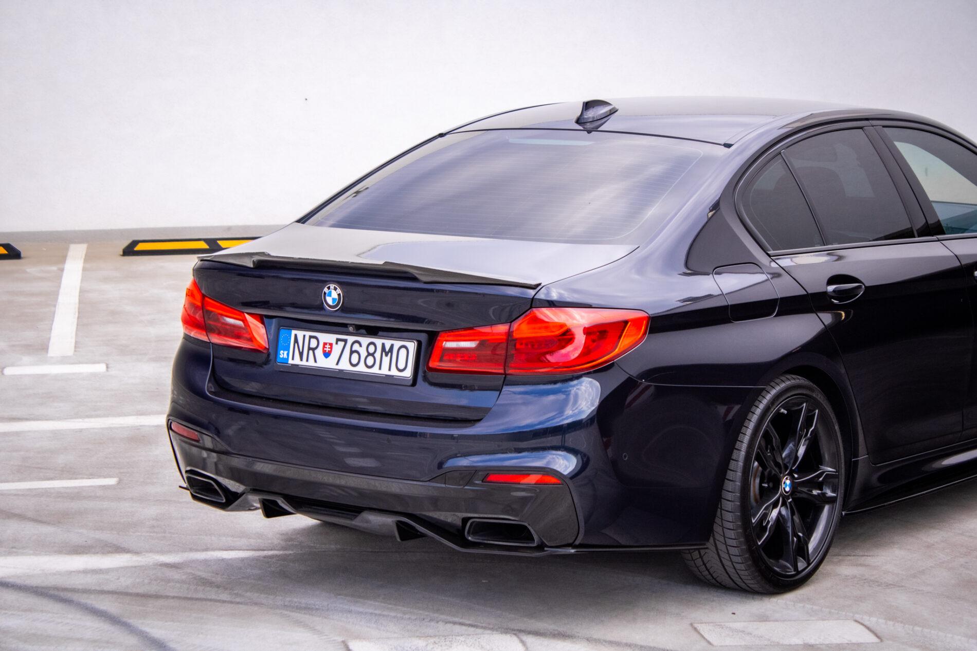 2019 BMW M550d, čierna sedan, 239 000 km