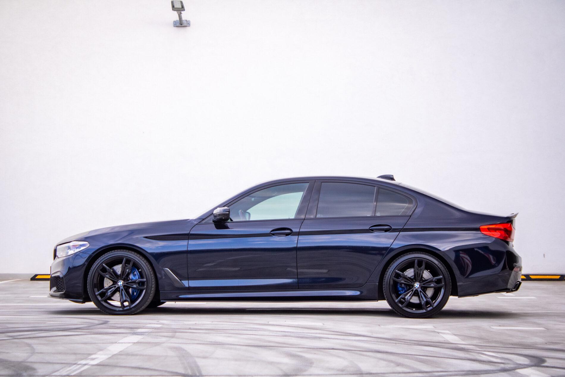 2019 BMW M550d, čierna sedan, 239 000 km