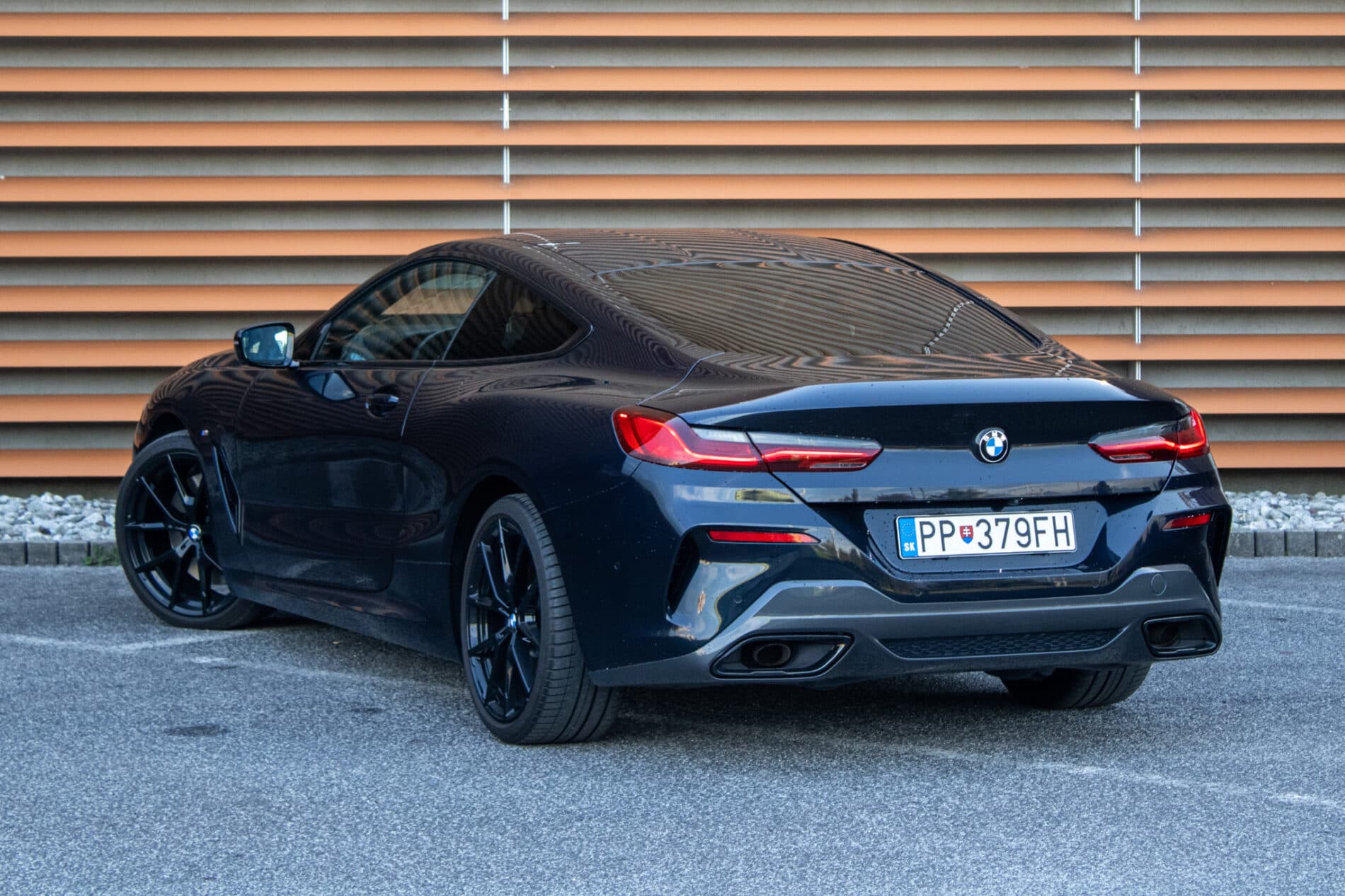 2020 BMW 840d, čierna kupé, 75 000 km