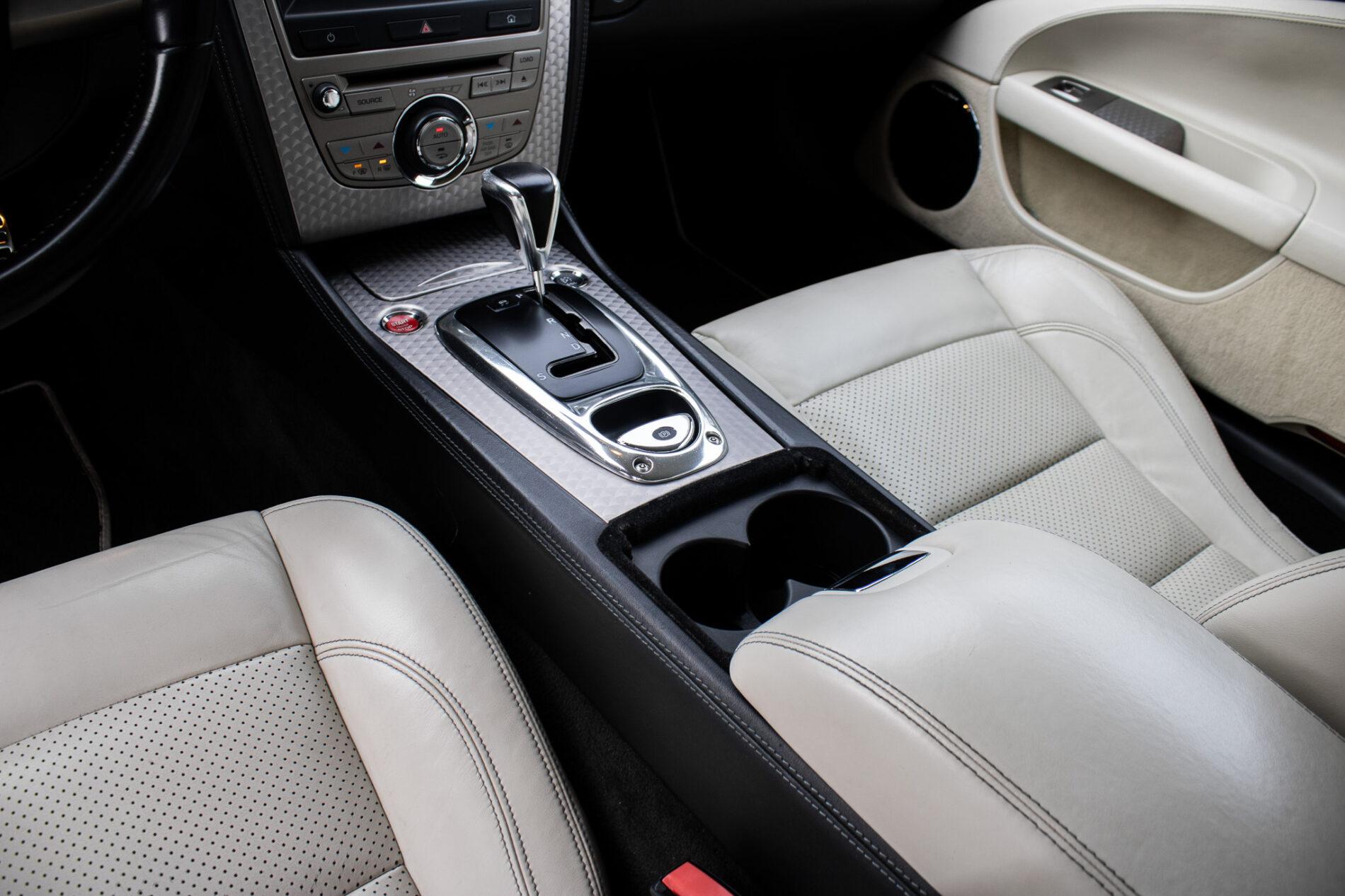 2007 Jaguar XKR, čierna kupé, 178 476 km