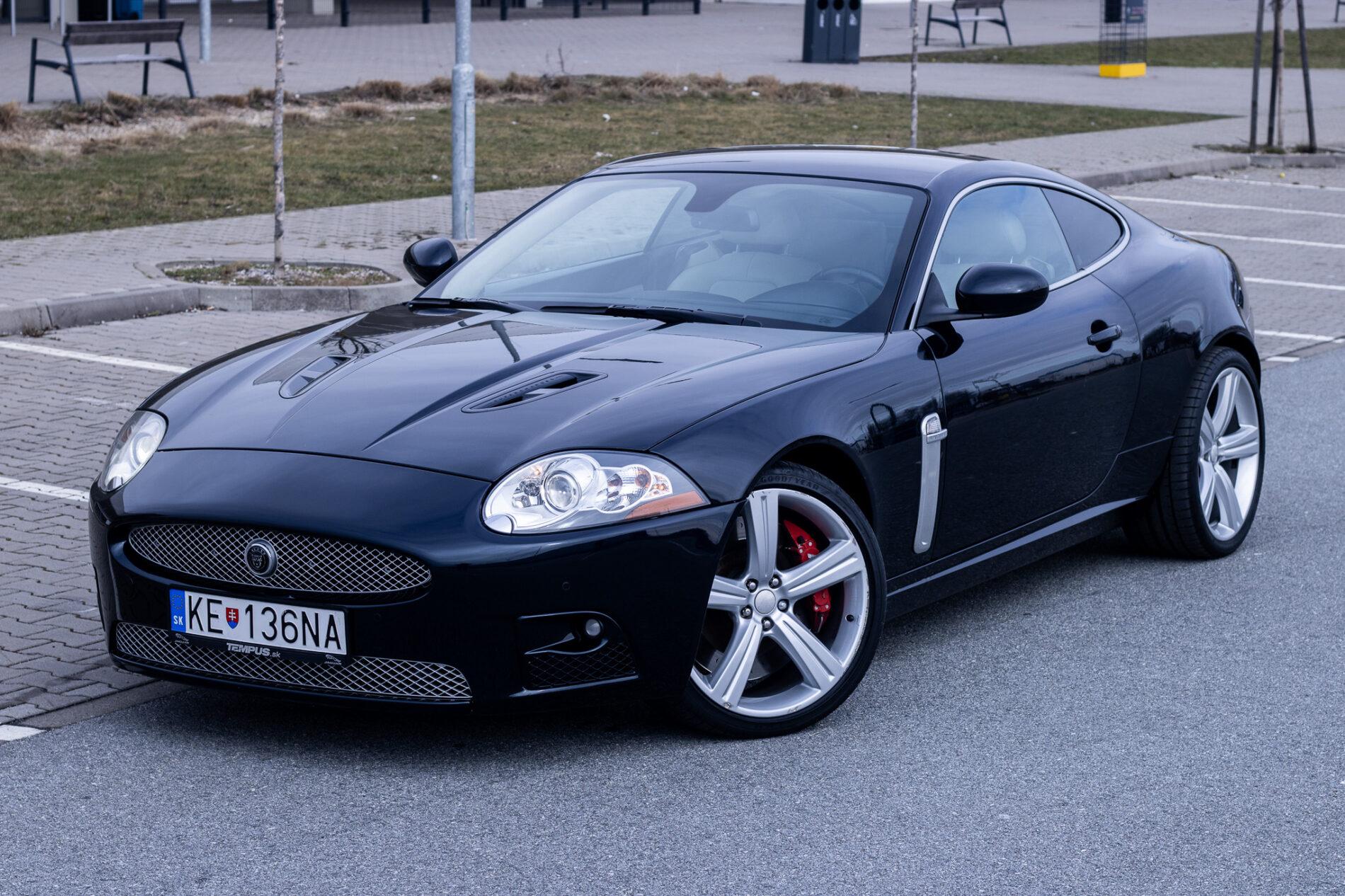 2007 Jaguar XKR, čierna kupé, 178 476 km