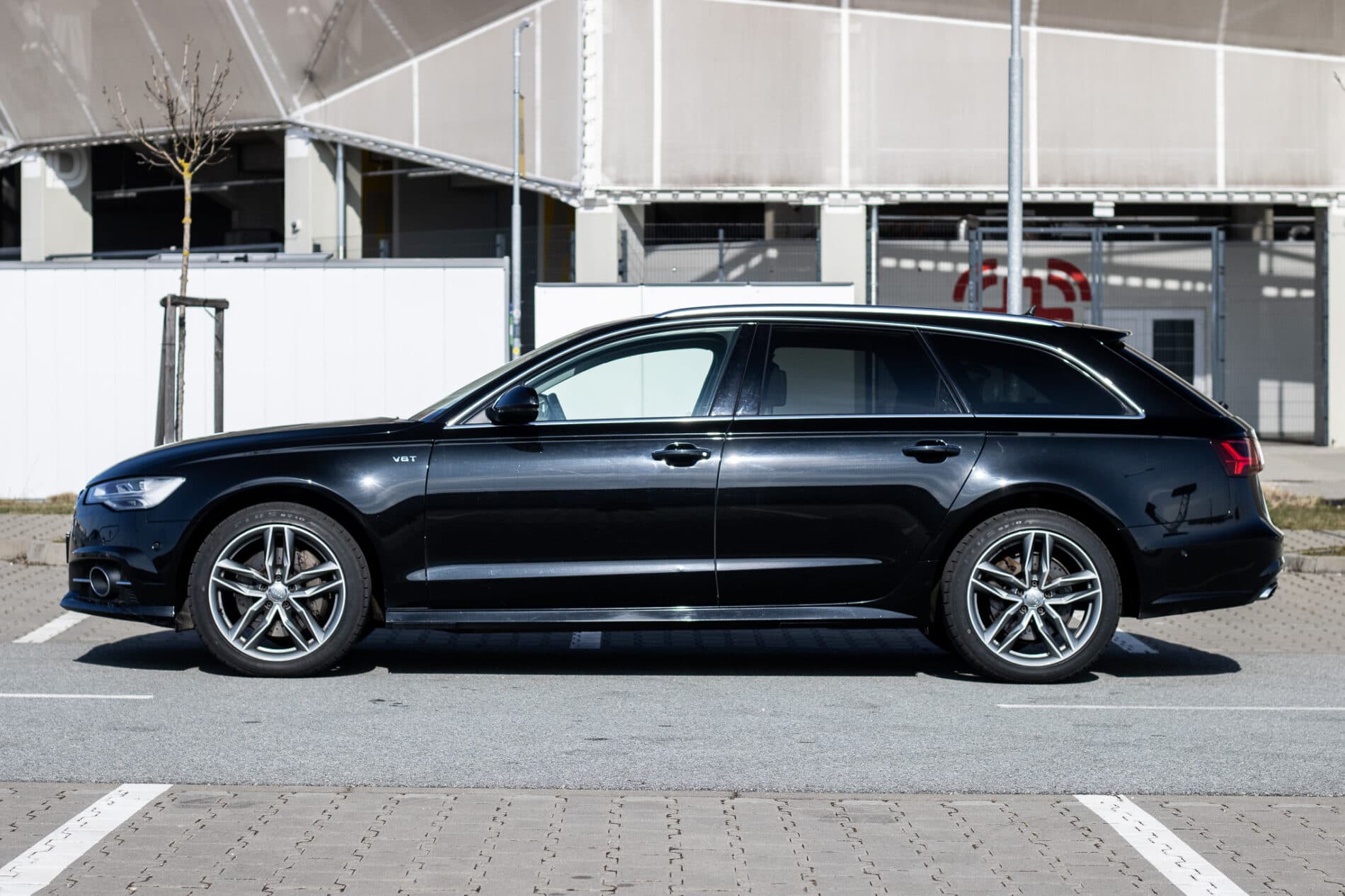 2017 AUDI A6, čierna kombi, 274 353 km