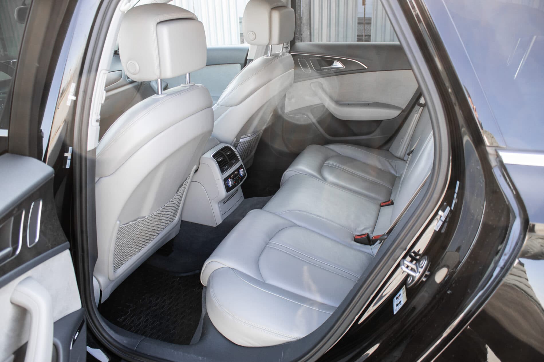 2017 AUDI A6, čierna kombi, 274 353 km