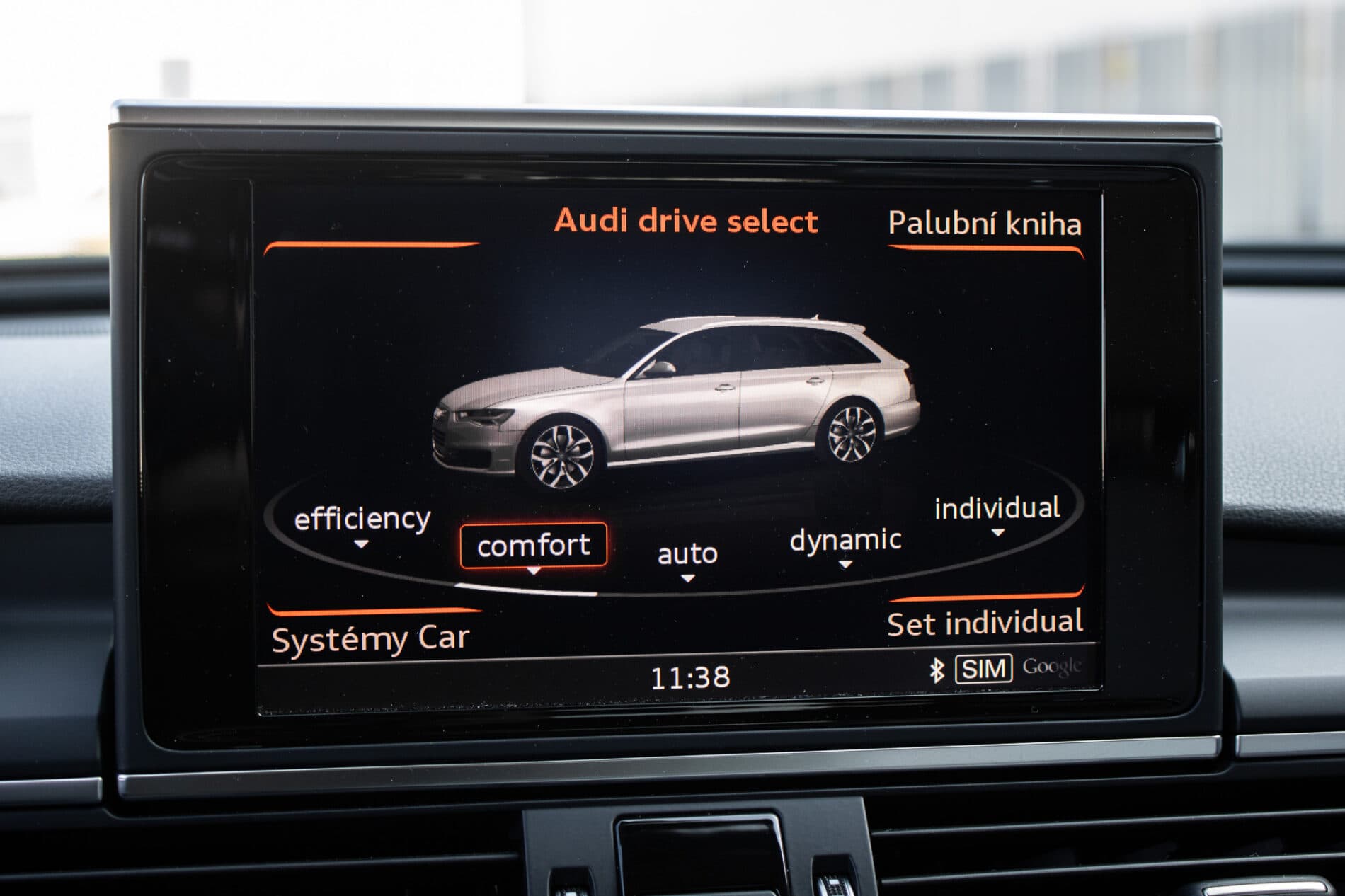 2017 AUDI A6, čierna kombi, 274 353 km