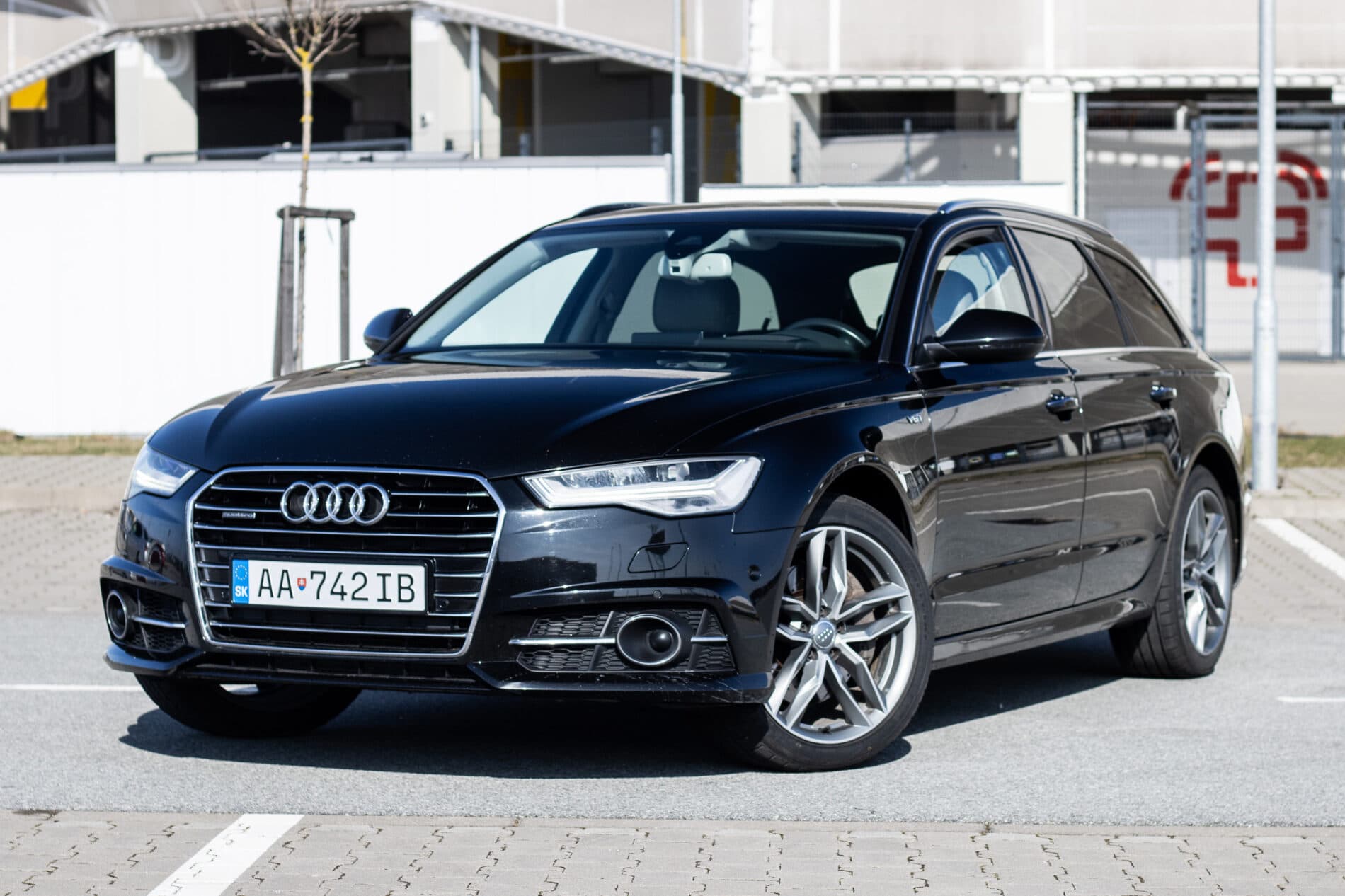 2017 AUDI A6, čierna kombi, 274 353 km