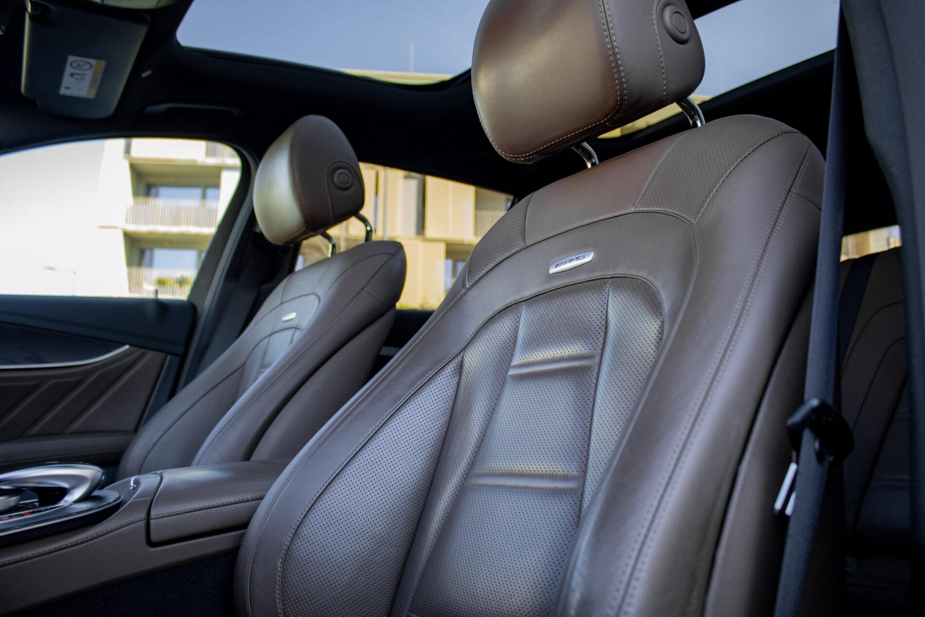 2019 Mercedes-Benz E 63 AMG, sivá kombi, 165 262 km