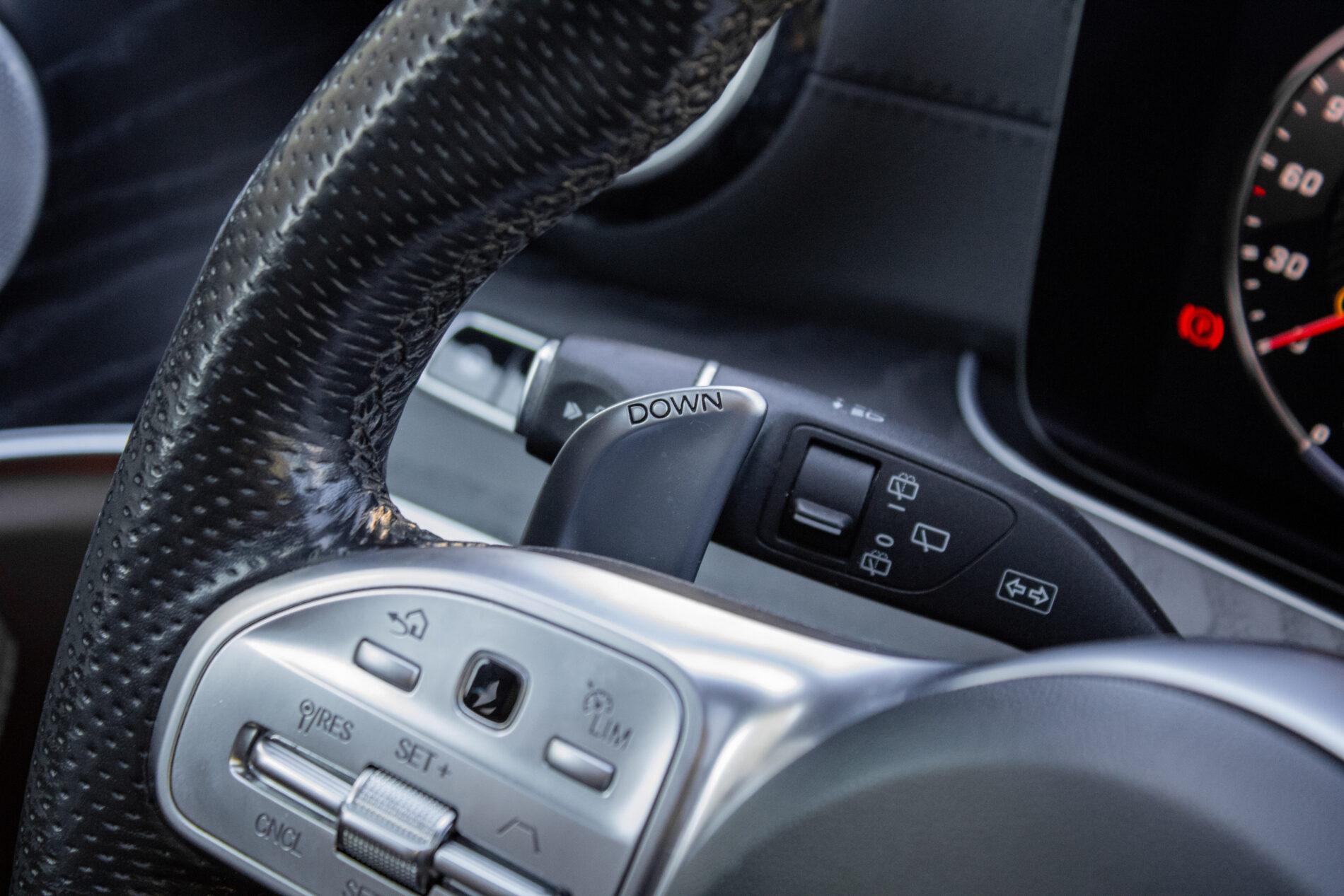 2019 Mercedes-Benz E 63 AMG, sivá kombi, 165 262 km