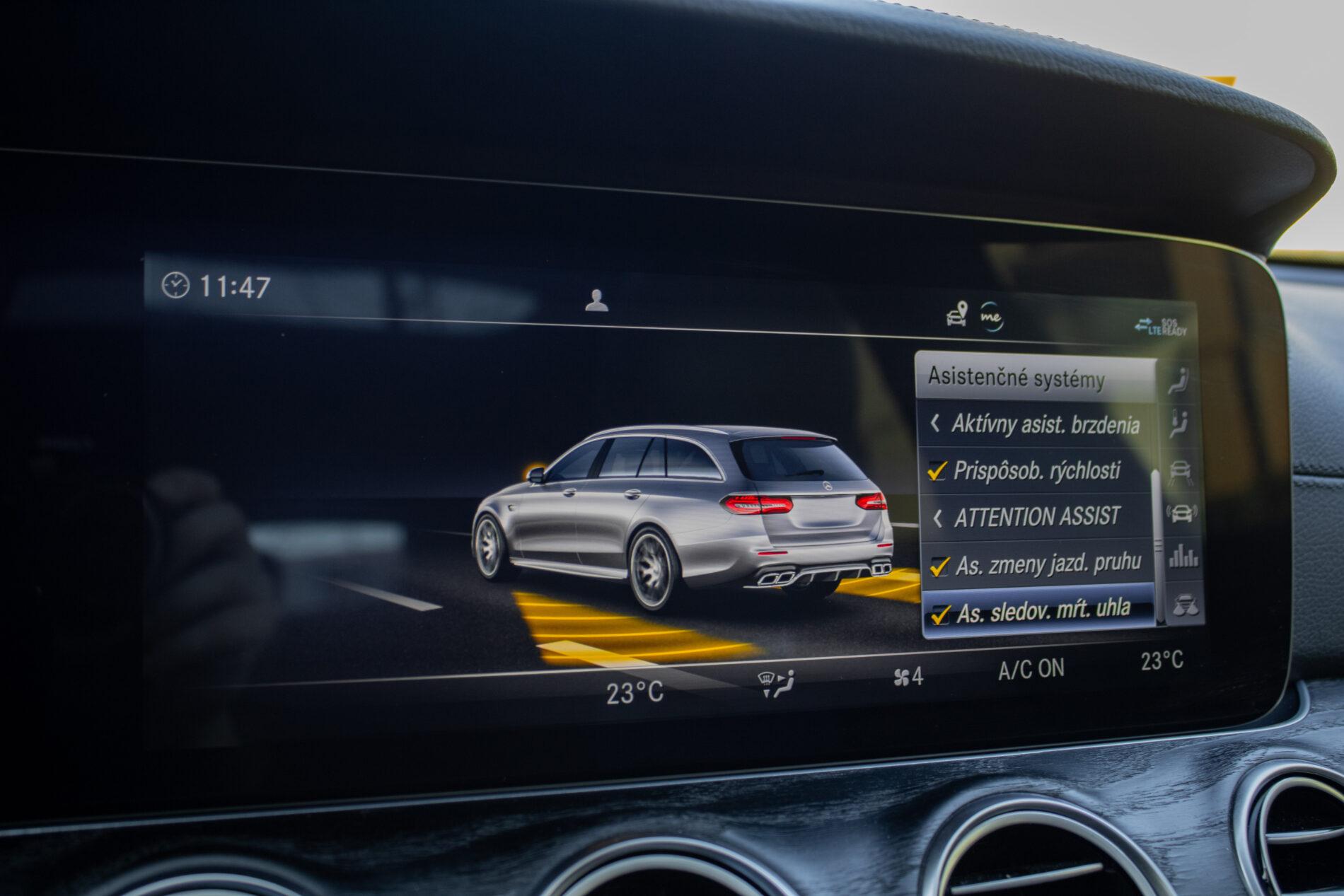 2019 Mercedes-Benz E 63 AMG, sivá kombi, 165 262 km