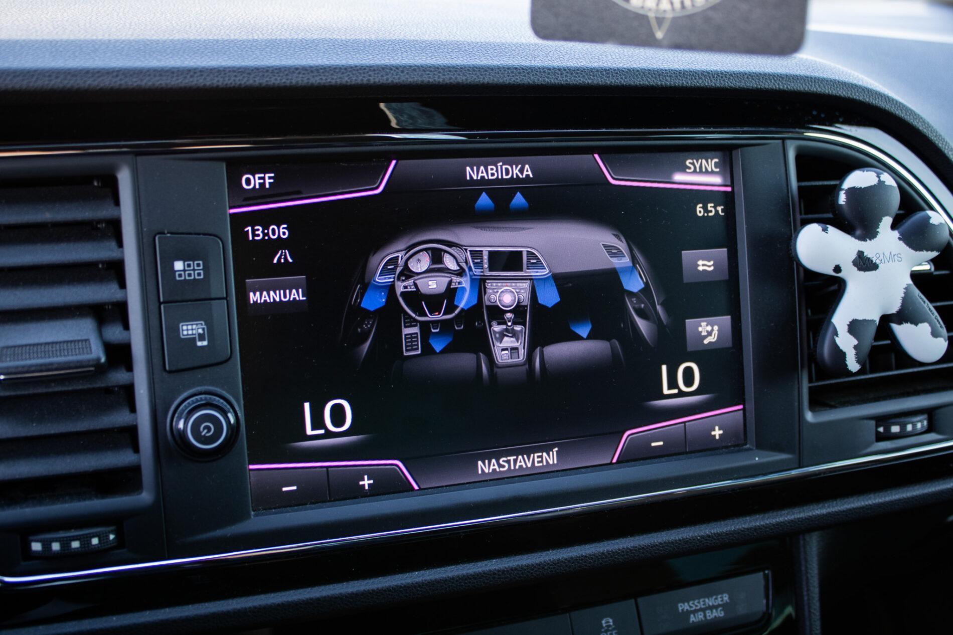 2018 Seat Leon Cupra, čierna kombi, 219 326 km