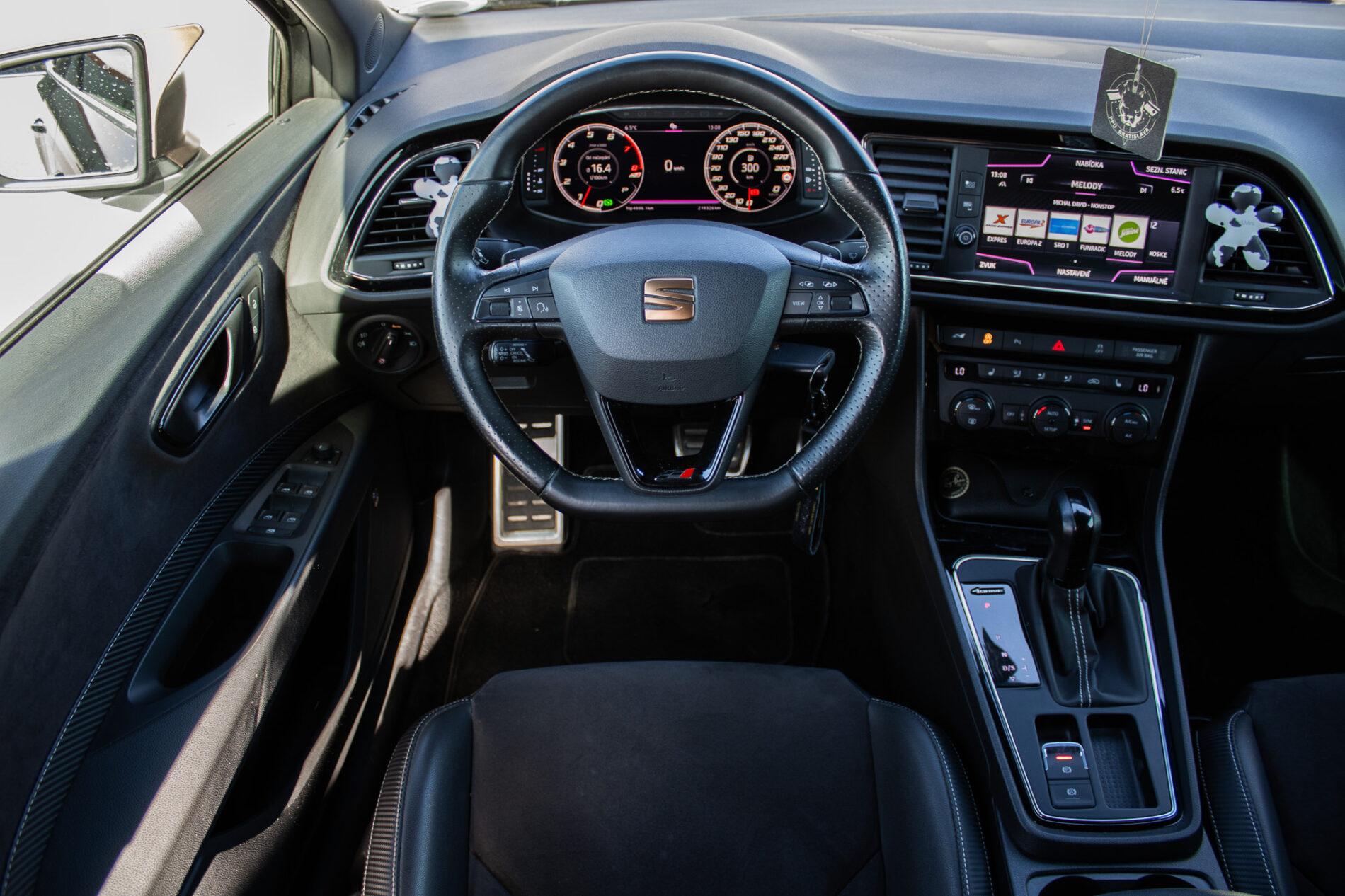 2018 Seat Leon Cupra, čierna kombi, 219 326 km