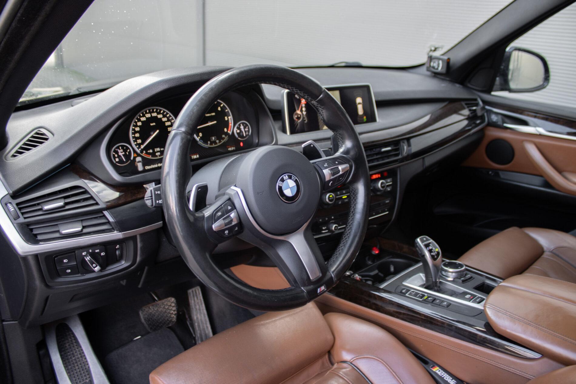 2014 BMW X5 M50d, hnedá suv, 221 000 km