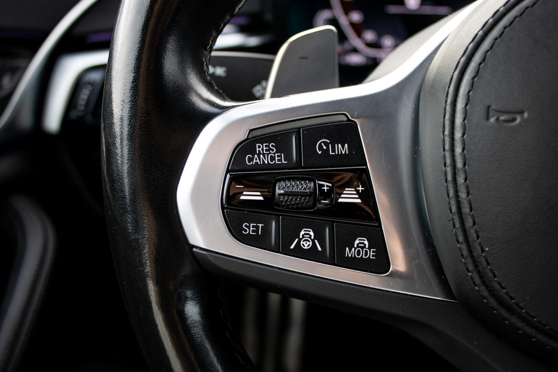2023 BMW 540d, béžová kombi, 95 383 km