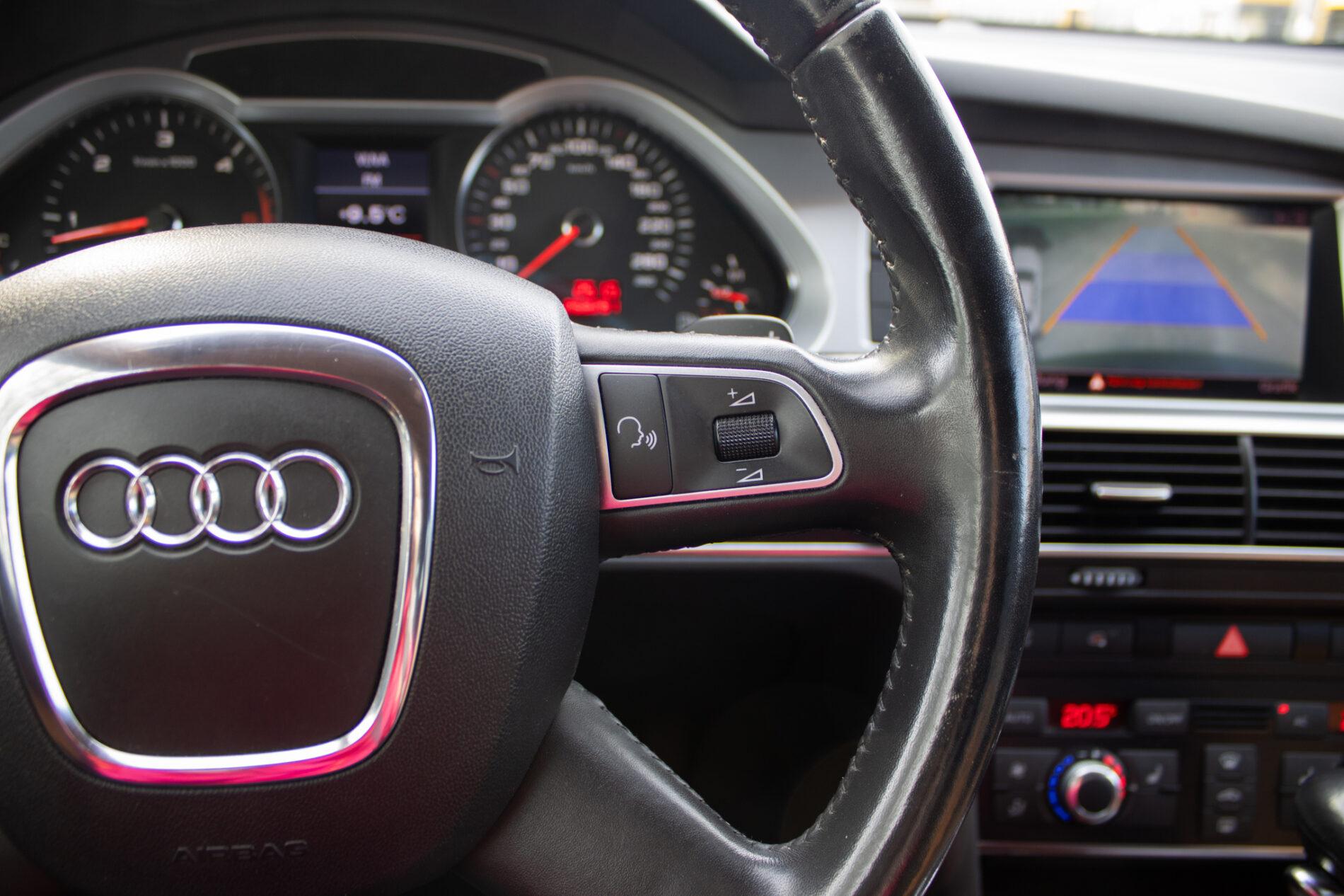 2009 AUDI A6, čierna sedan, 268 281 km