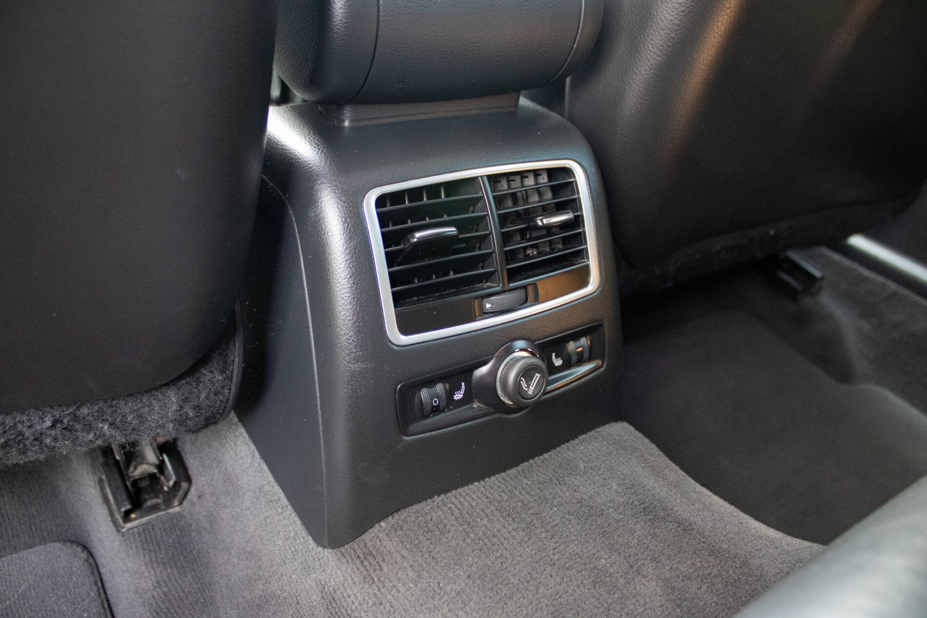 2009 AUDI A6, čierna sedan, 268 281 km