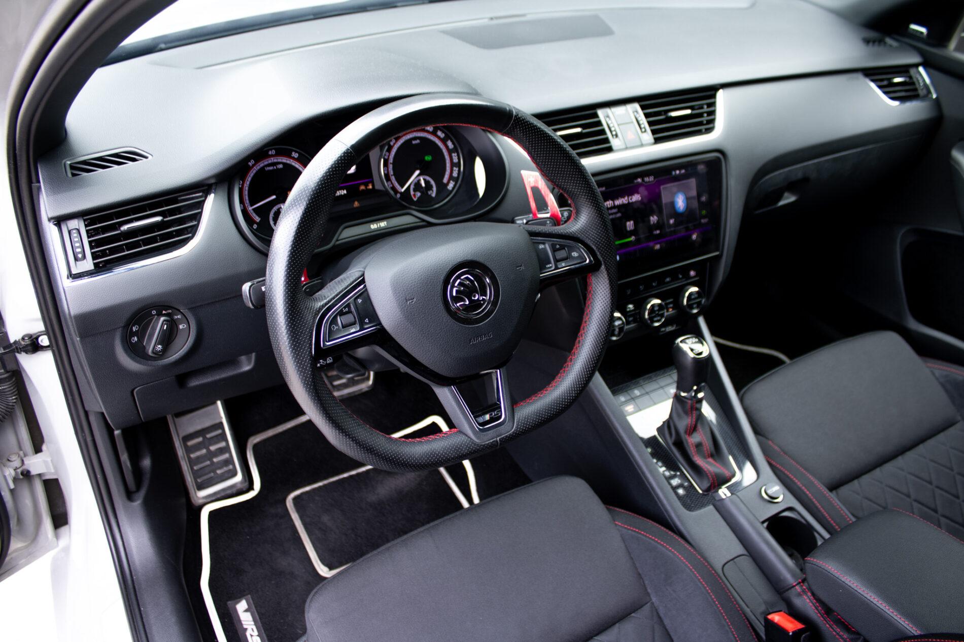 2018 Skoda Octavia RS, sivá, 83 724 km