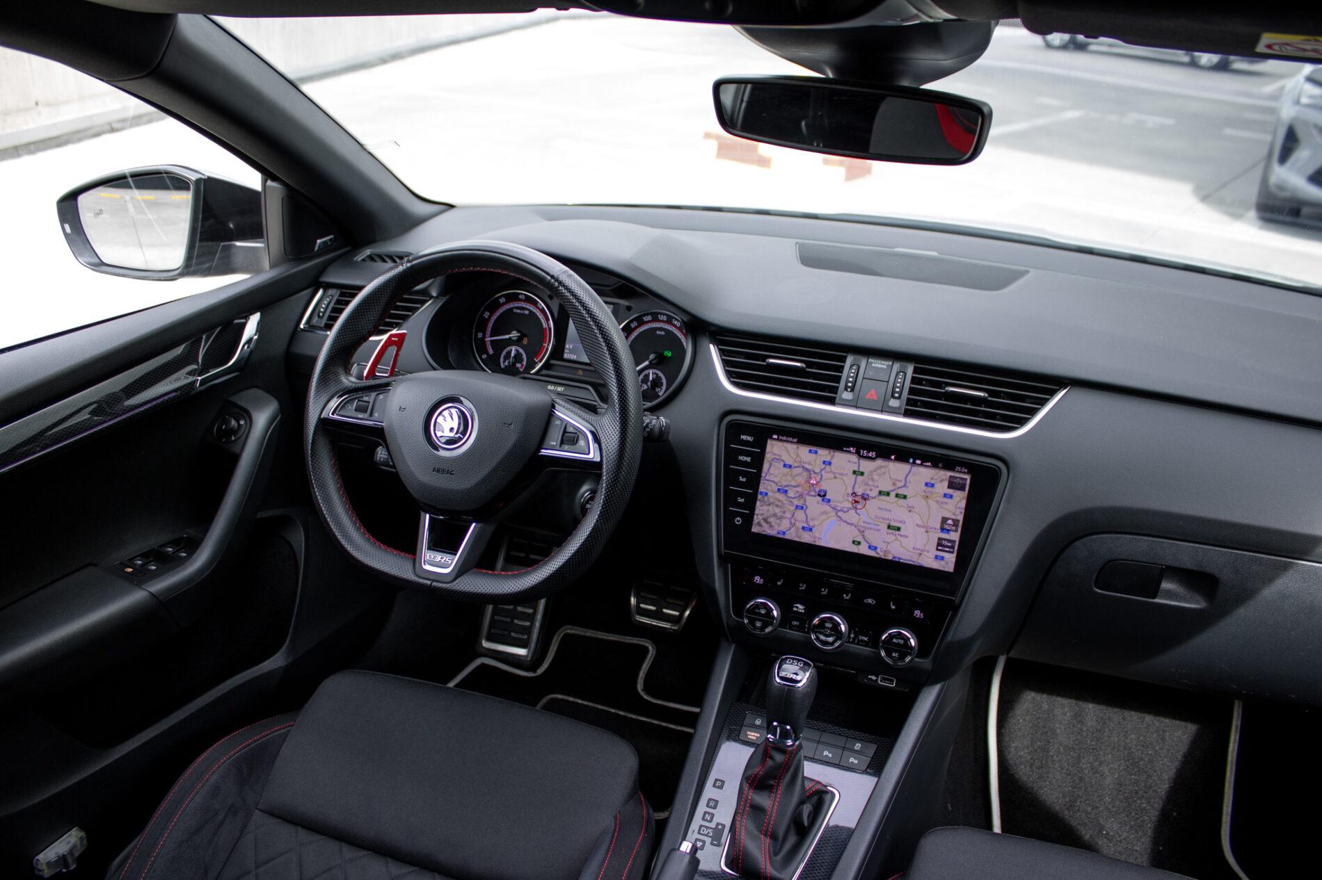 2018 Skoda Octavia RS, sivá, 83 724 km